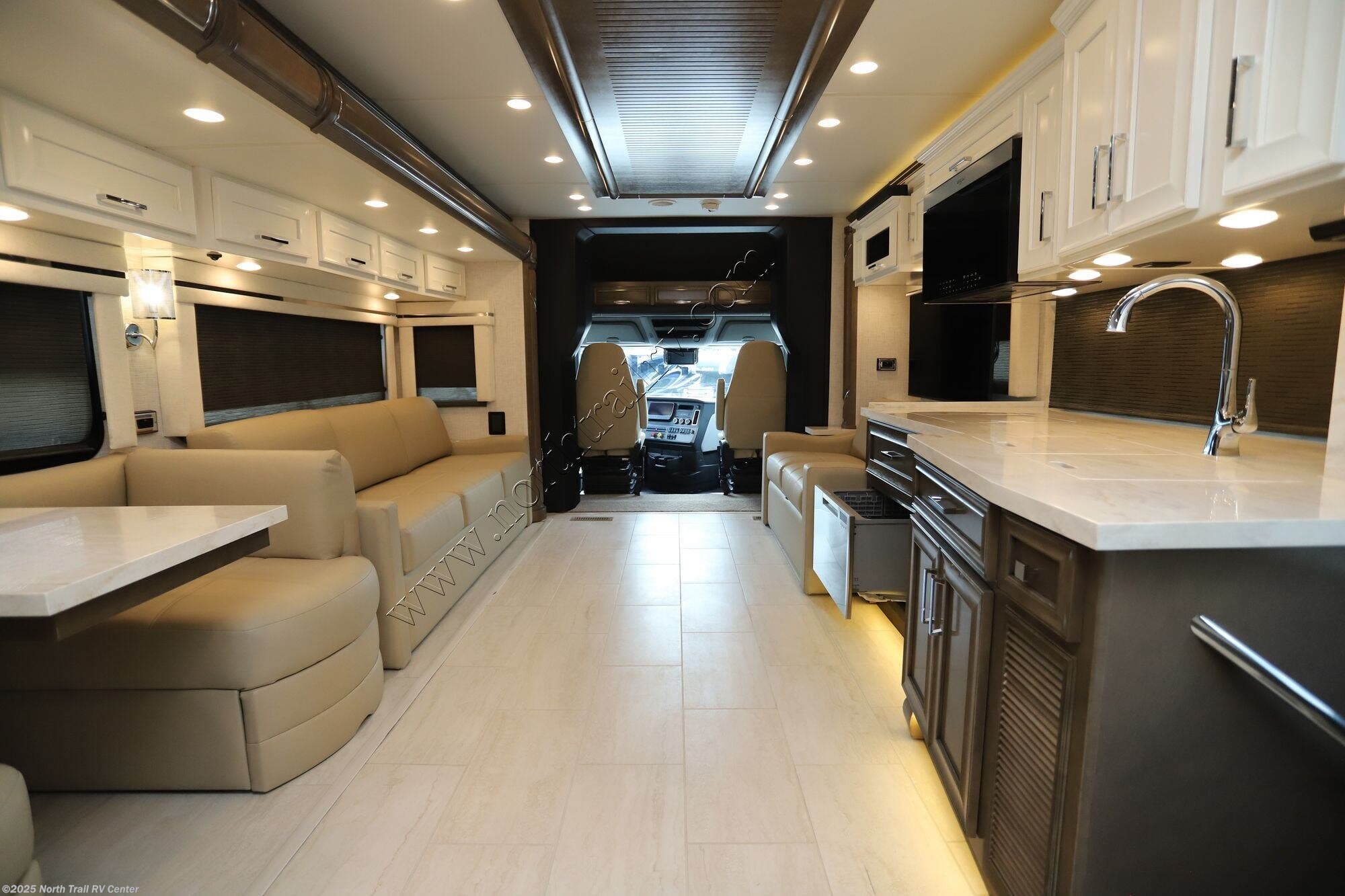 New 2026 Newmar Supreme Aire 4505 available in Fort Myers, Florida