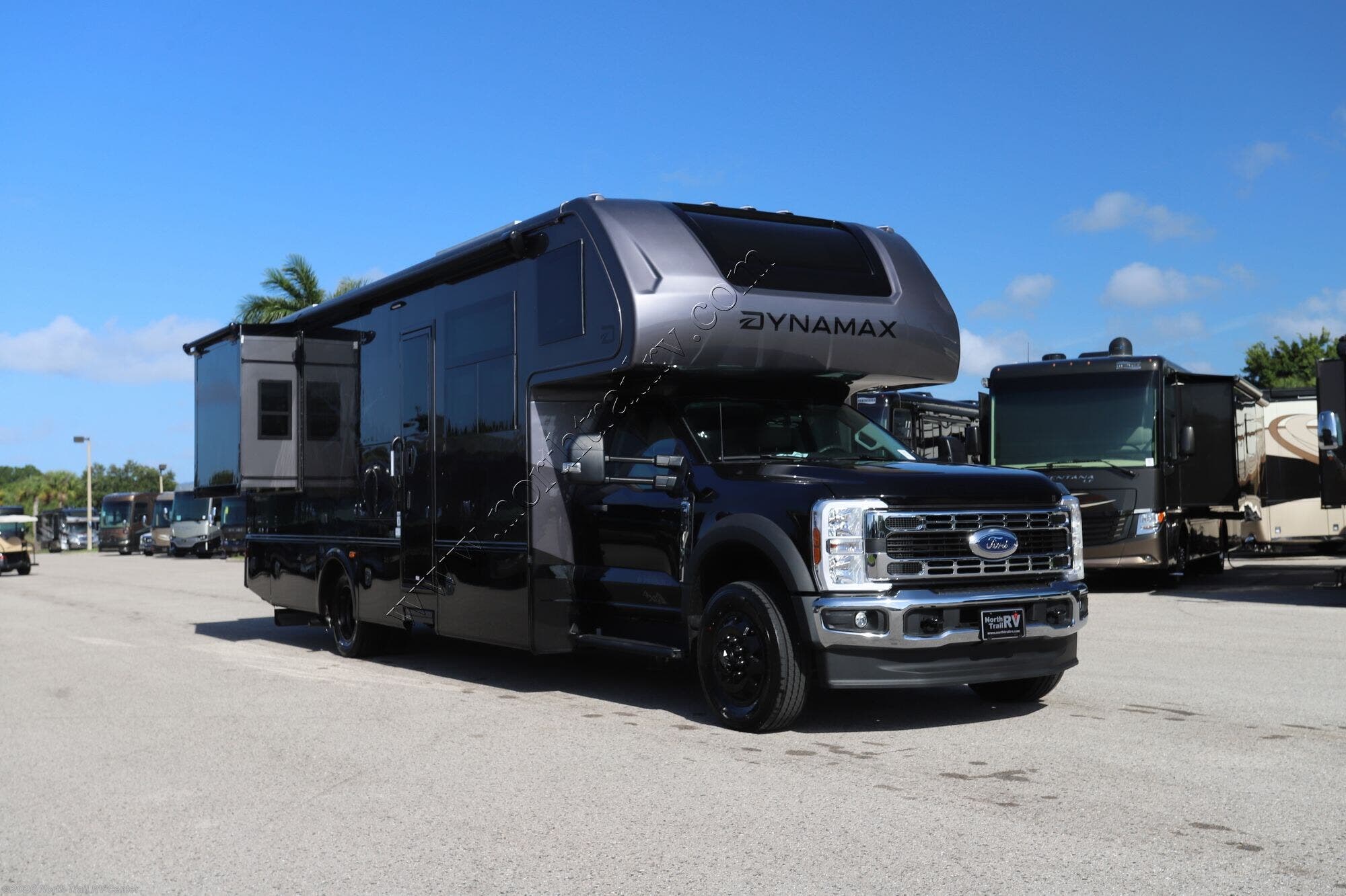 2026 Dynamax Corp Isata 6 31KS - New Super C For Sale by North Trail RV Center in Fort Myers, Florida