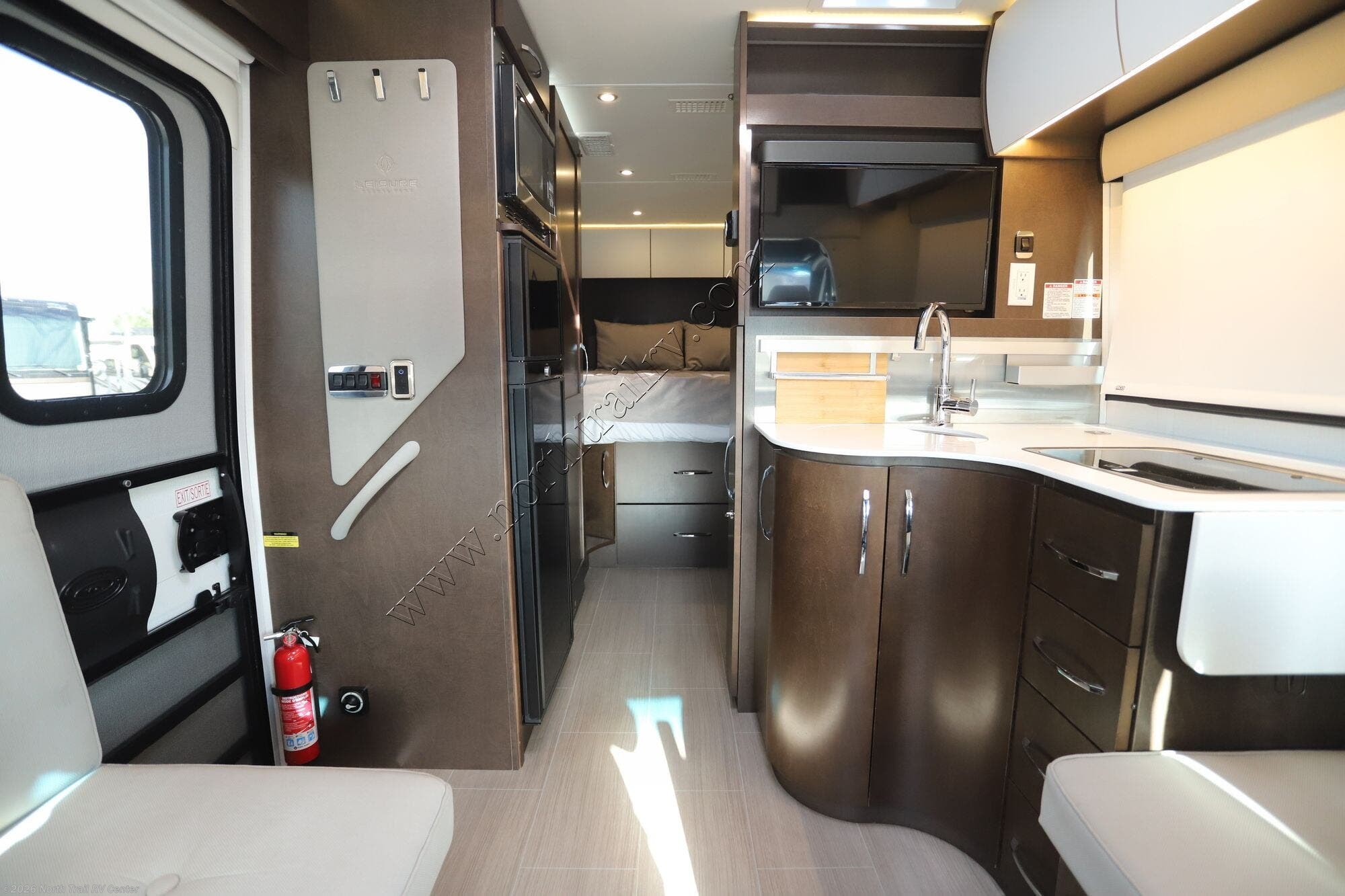 2021 Leisure Travel Unity 24IB - Used Class C For Sale by North Trail RV Center in Fort Myers, Florida