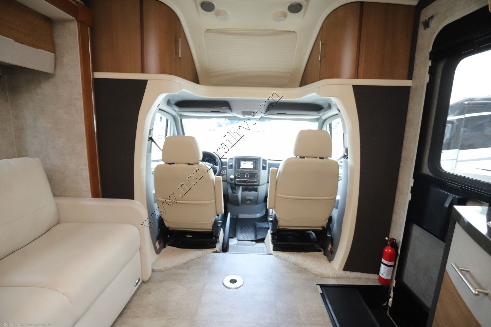 2015 View 24G by Winnebago from North Trail RV Center in Fort Myers, Florida