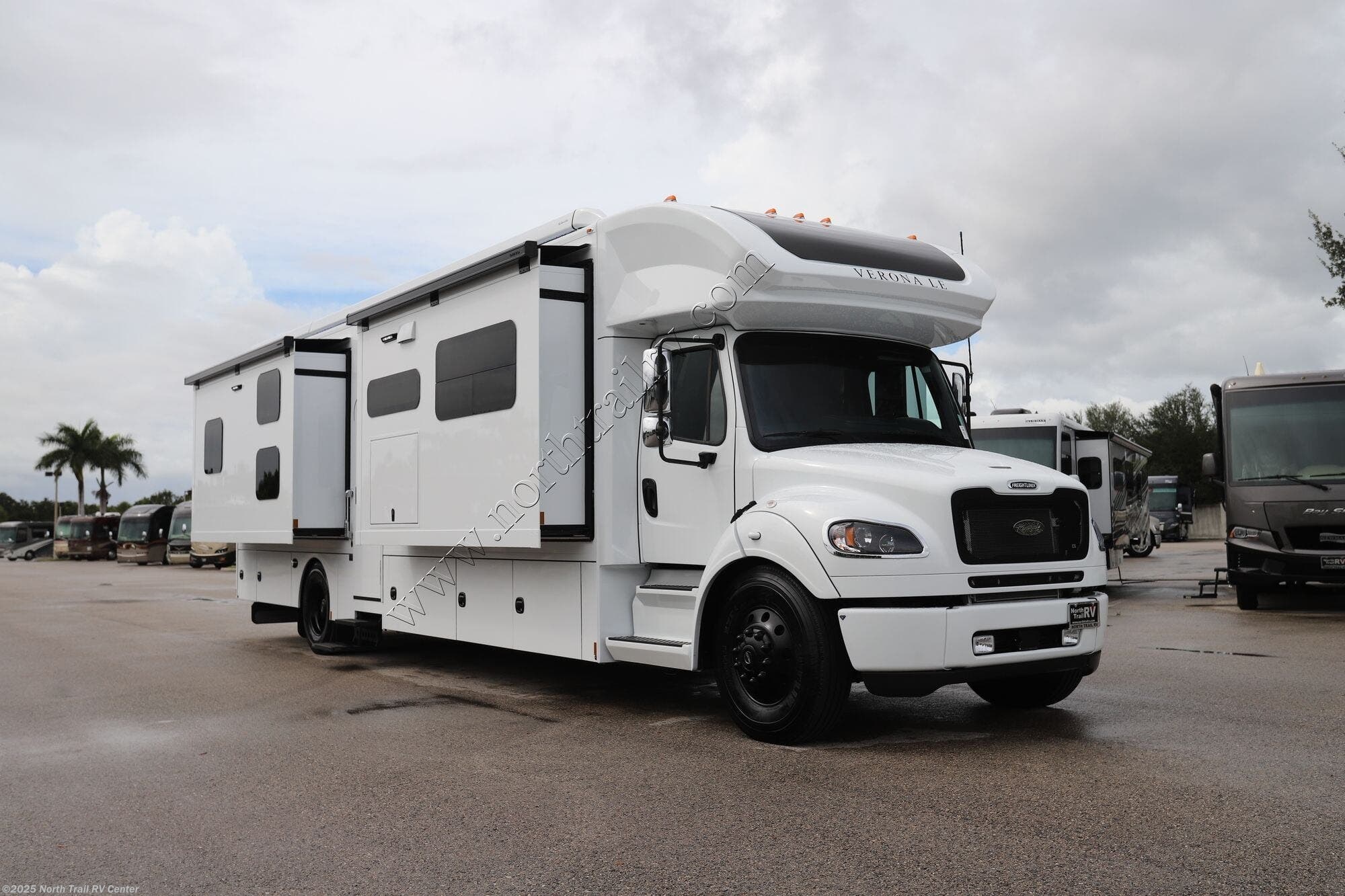 2026 Renegade RV Verona LE 40LBH - New Super C For Sale by North Trail RV Center in Fort Myers, Florida