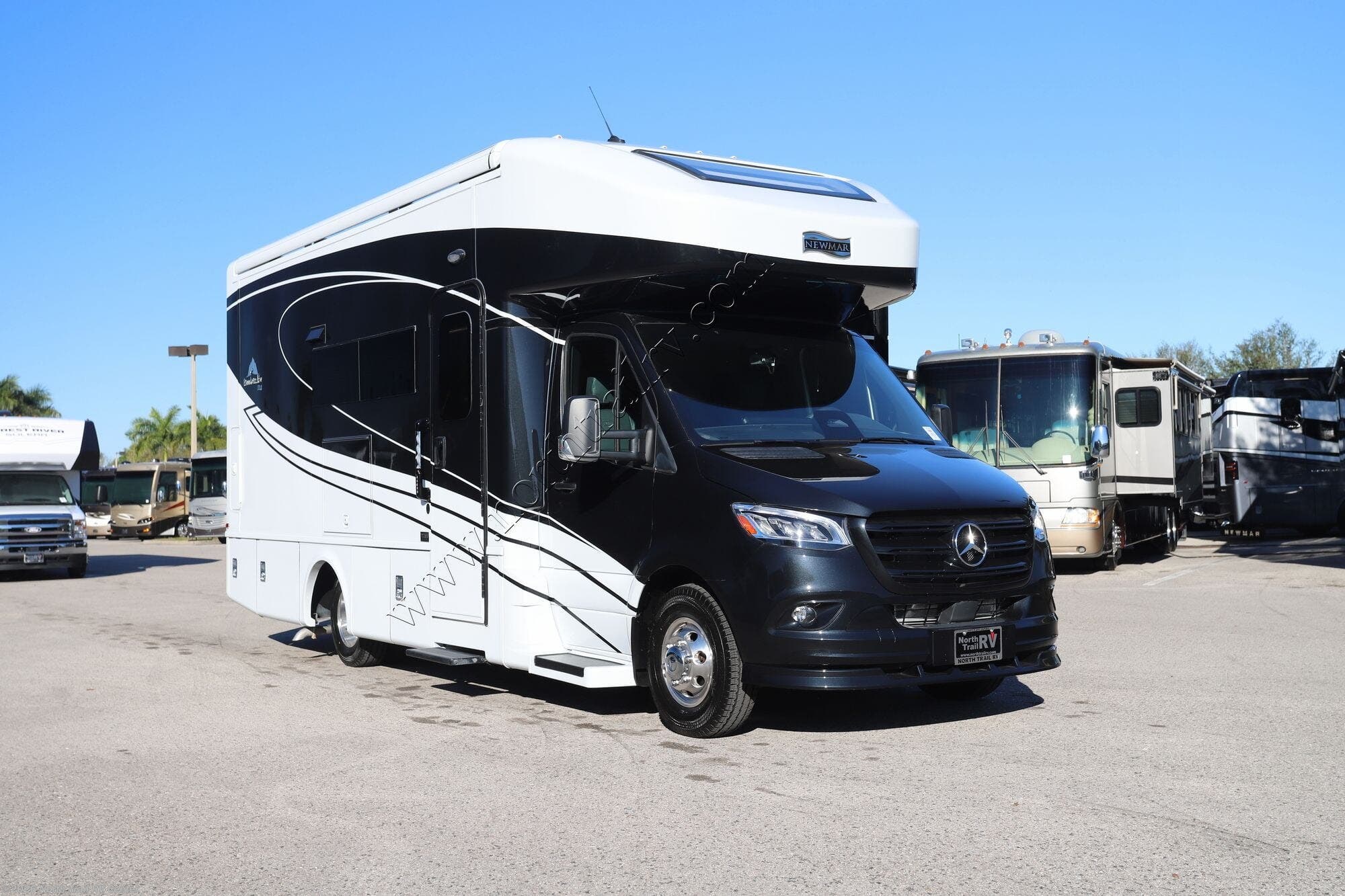 2026 Newmar Freedom Aire 2515 - New Class C For Sale by North Trail RV Center in Fort Myers, Florida