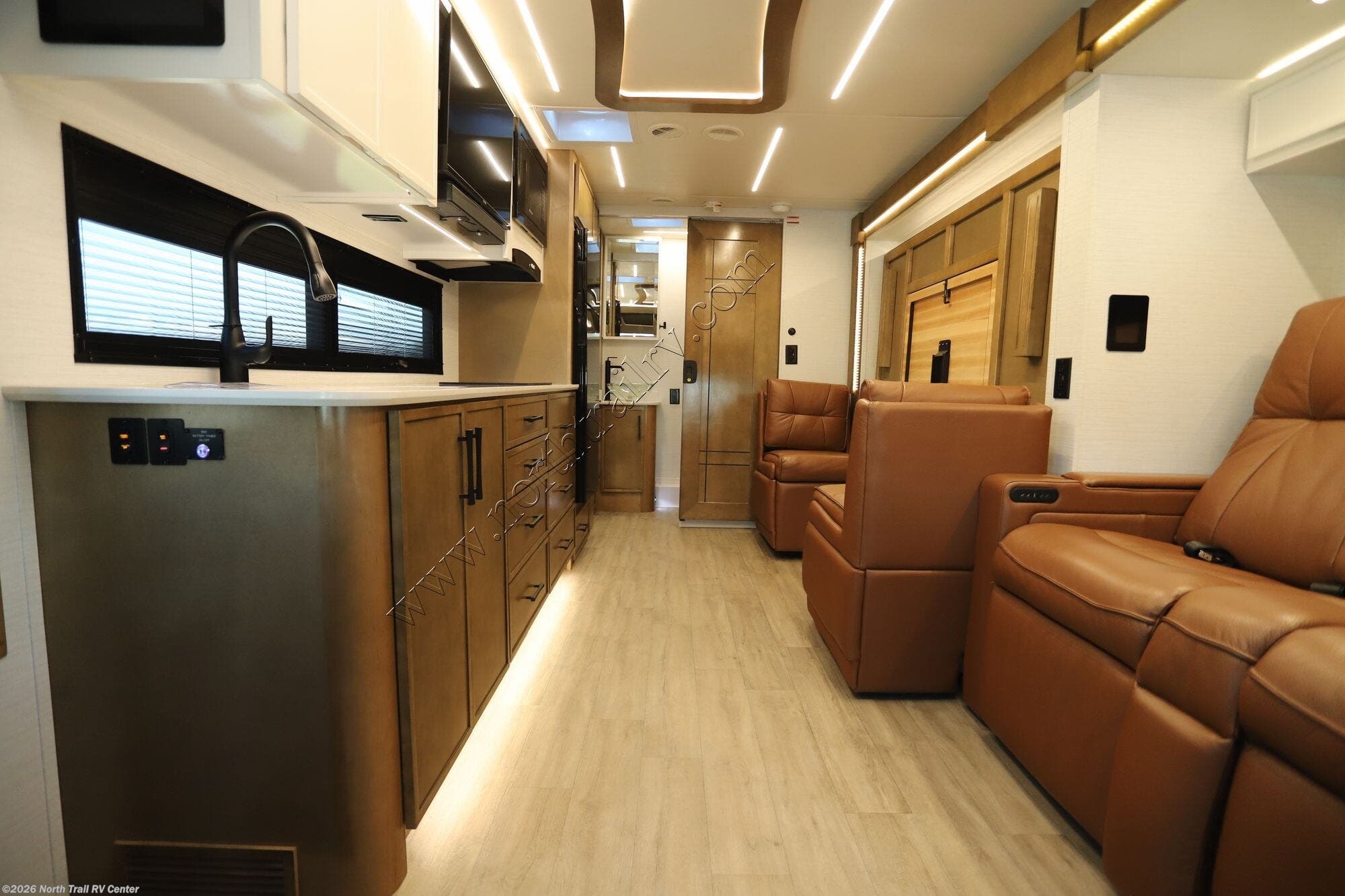 2026 Freedom Aire 2515 by Newmar from North Trail RV Center in Fort Myers, Florida