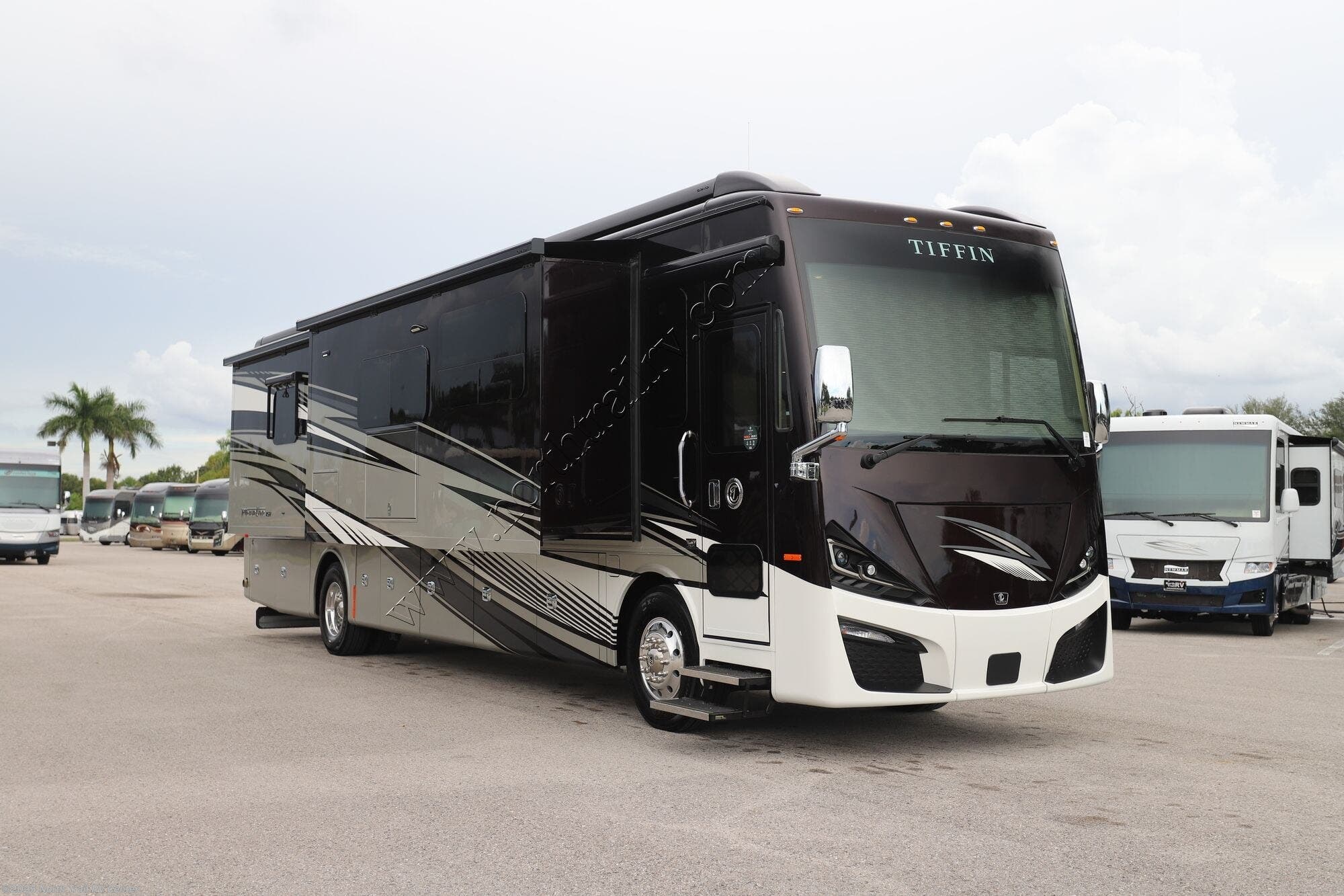 2026 Tiffin Phaeton 40IH - New Class A For Sale by North Trail RV Center in Fort Myers, Florida