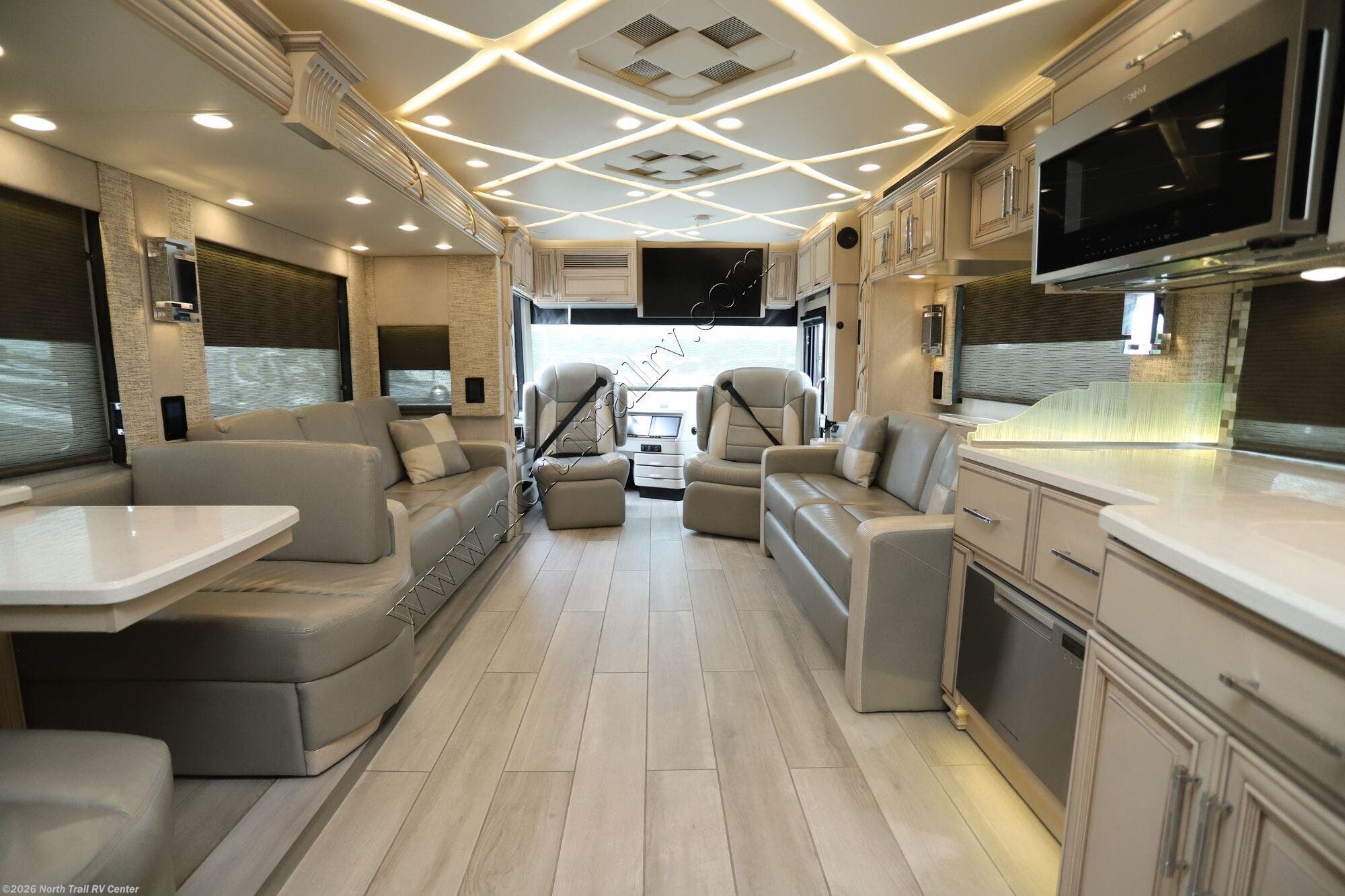 Used 2022 Newmar Mountain Aire 4535 available in Fort Myers, Florida