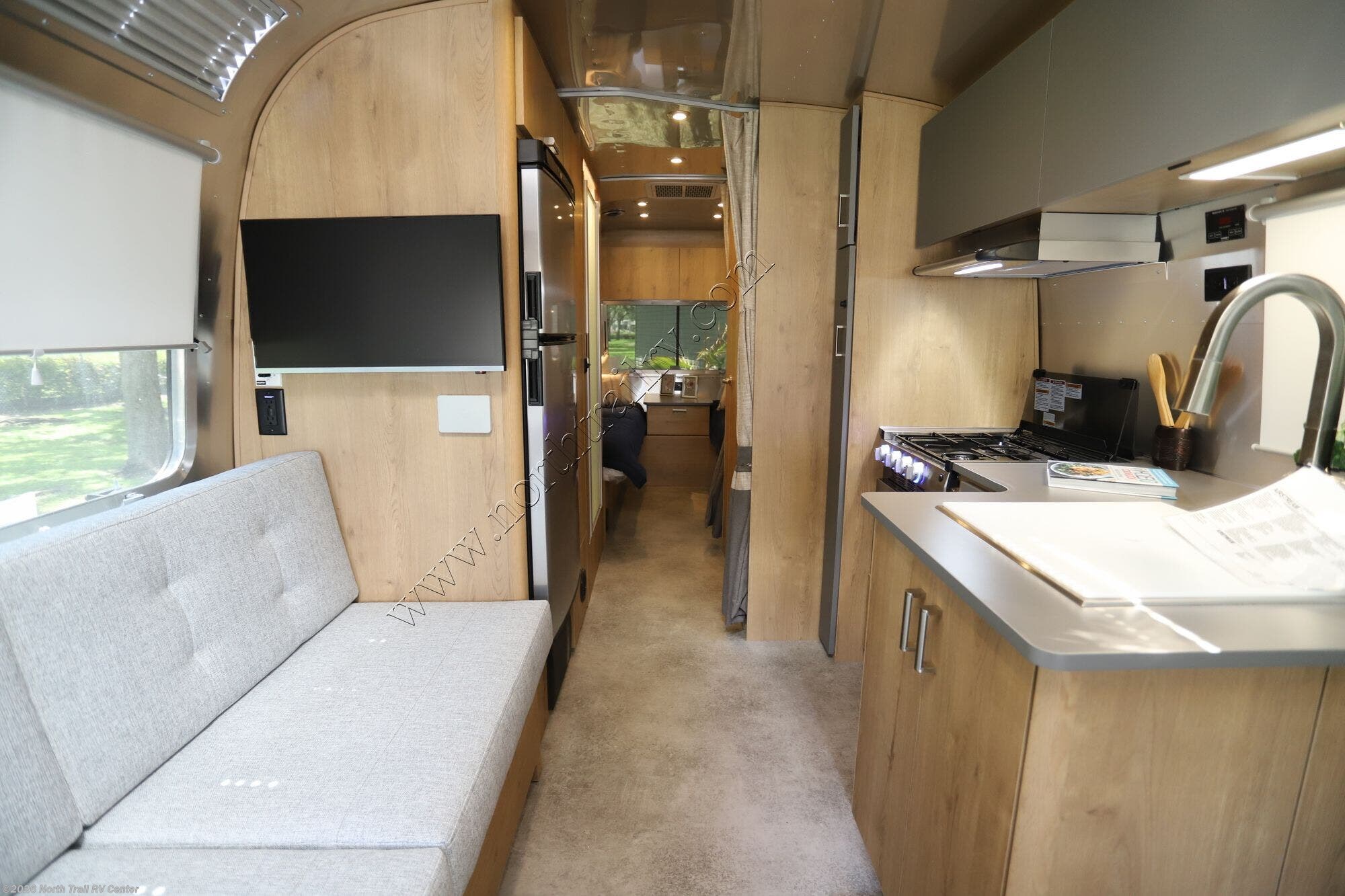 2026 Airstream Trade Wind 25FB - New Travel Trailer For Sale by North Trail RV Center in Fort Myers, Florida