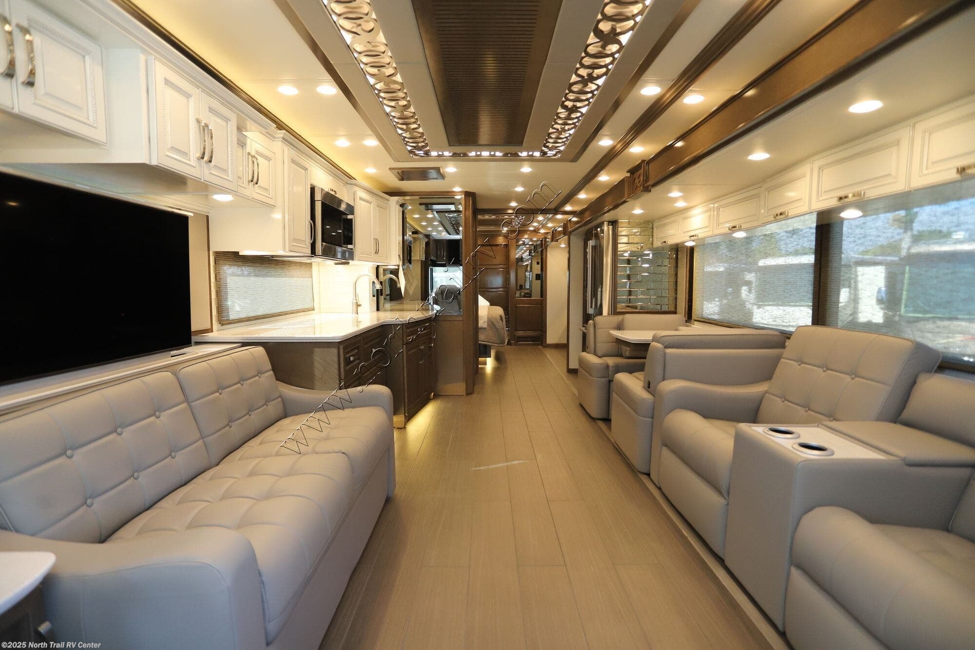 2026 Essex 4551 by Newmar from North Trail RV Center in Fort Myers, Florida