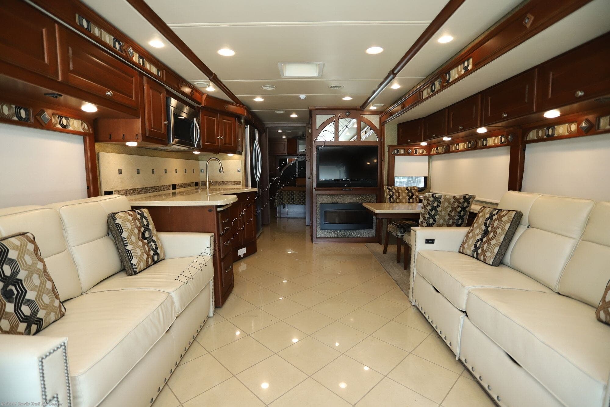 2015 Meridian 36M by Itasca from North Trail RV Center in Fort Myers, Florida