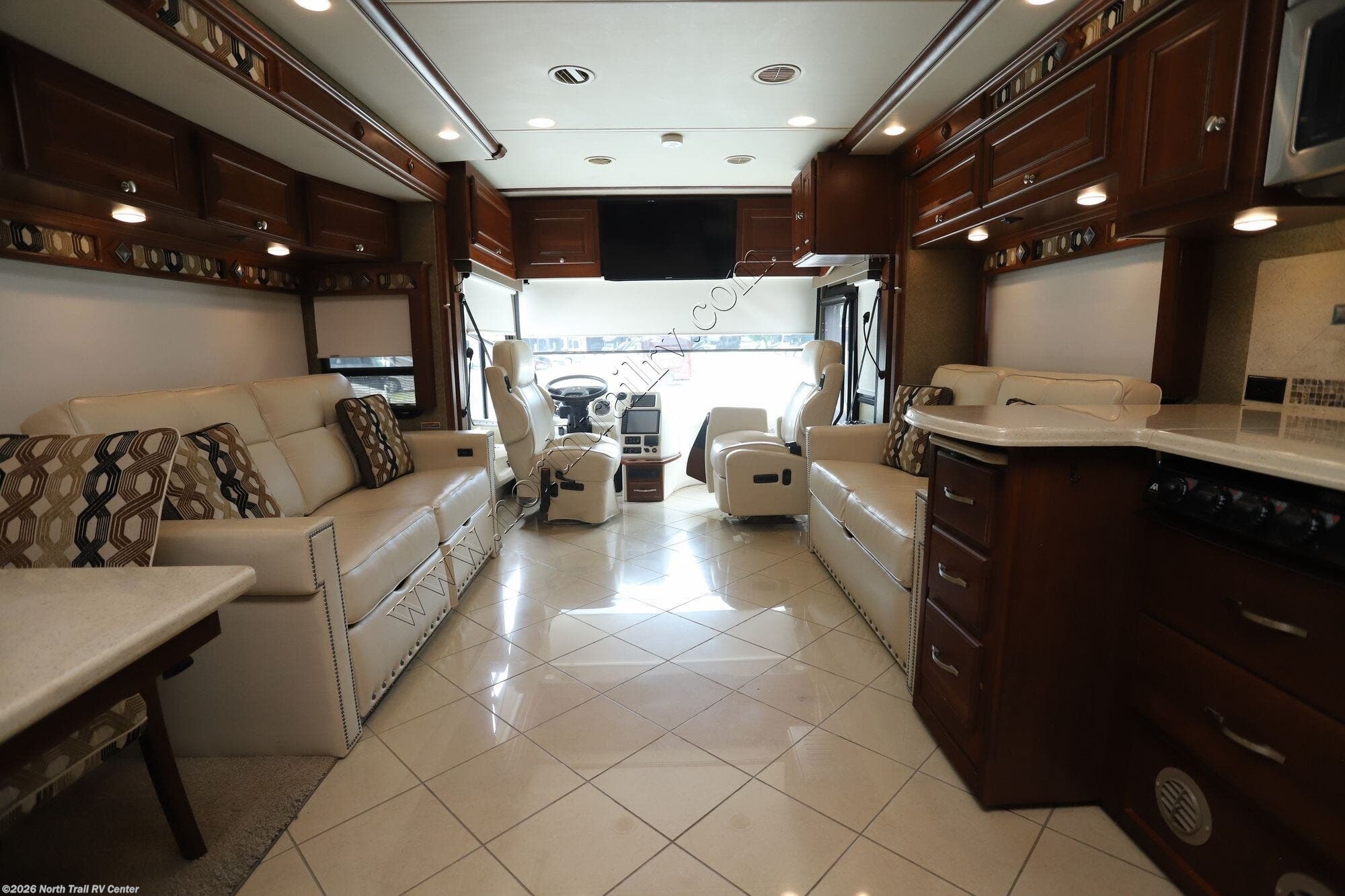 Used 2015 Itasca Meridian 36M available in Fort Myers, Florida