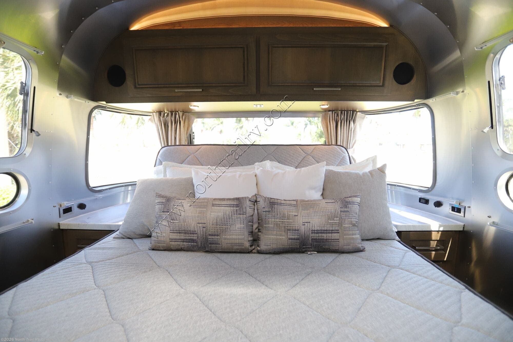 New 2026 Airstream Classic 28RB available in Fort Myers, Florida