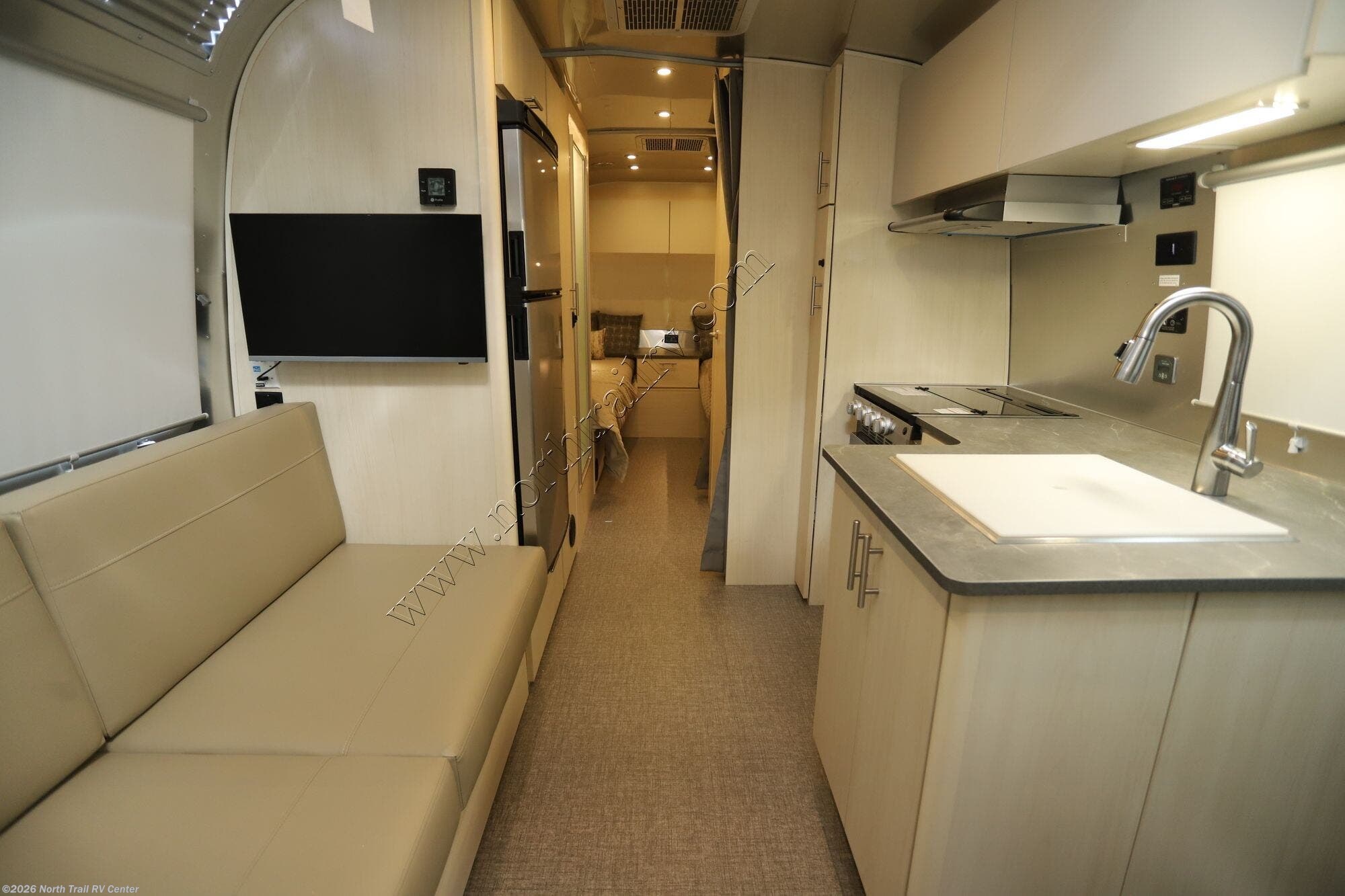 2026 Airstream Flying Cloud 25FB - New Travel Trailer For Sale by North Trail RV Center in Fort Myers, Florida