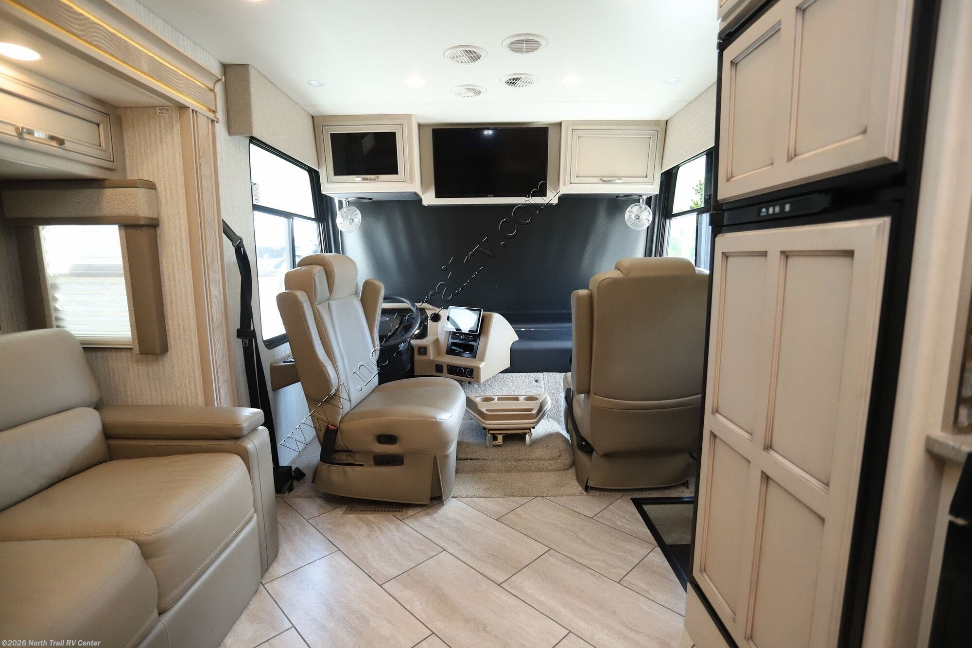 Used 2023 Newmar Bay Star Sport 2920 available in Fort Myers, Florida