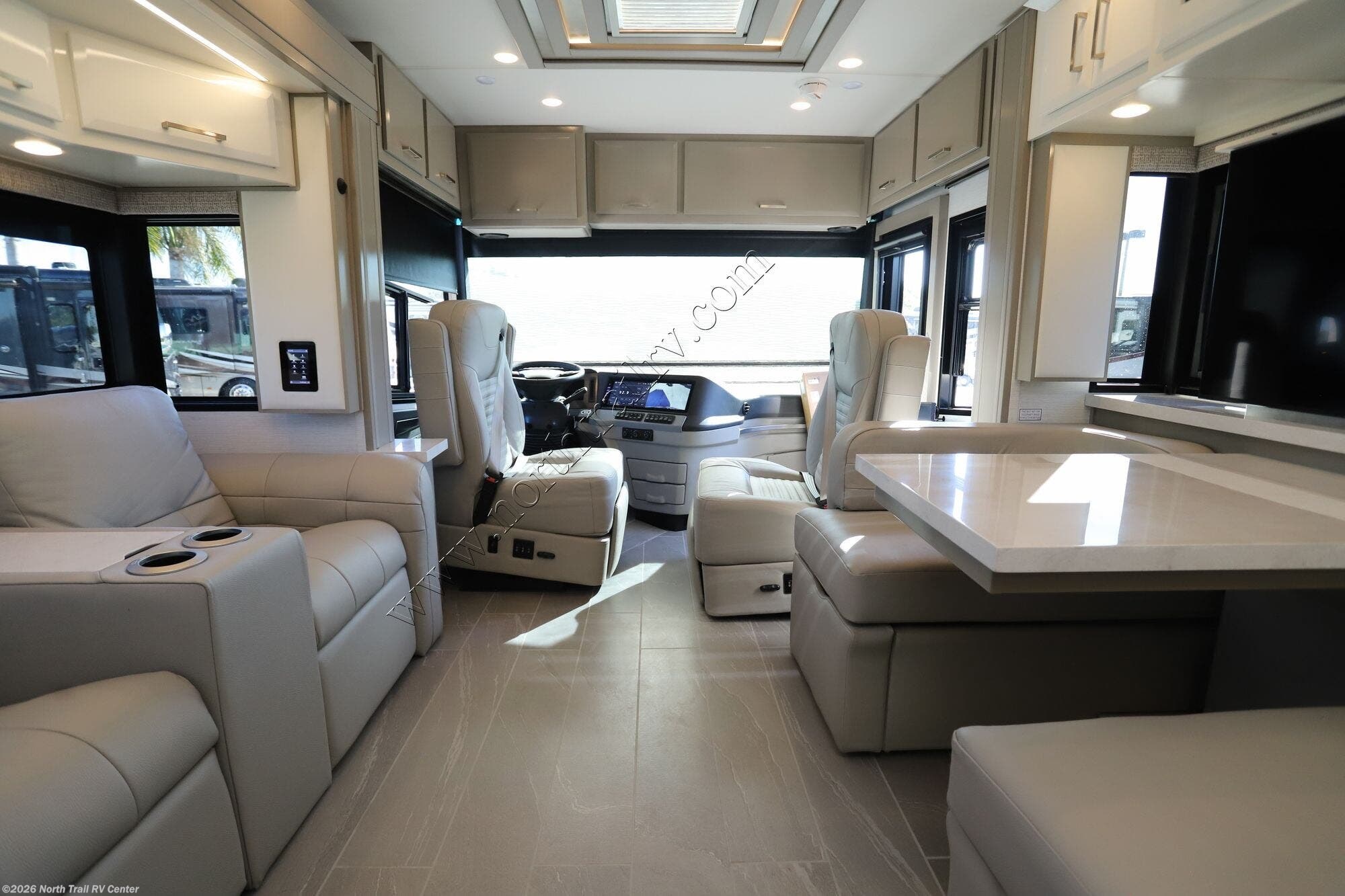 New 2026 Newmar New Aire 3547 available in Fort Myers, Florida