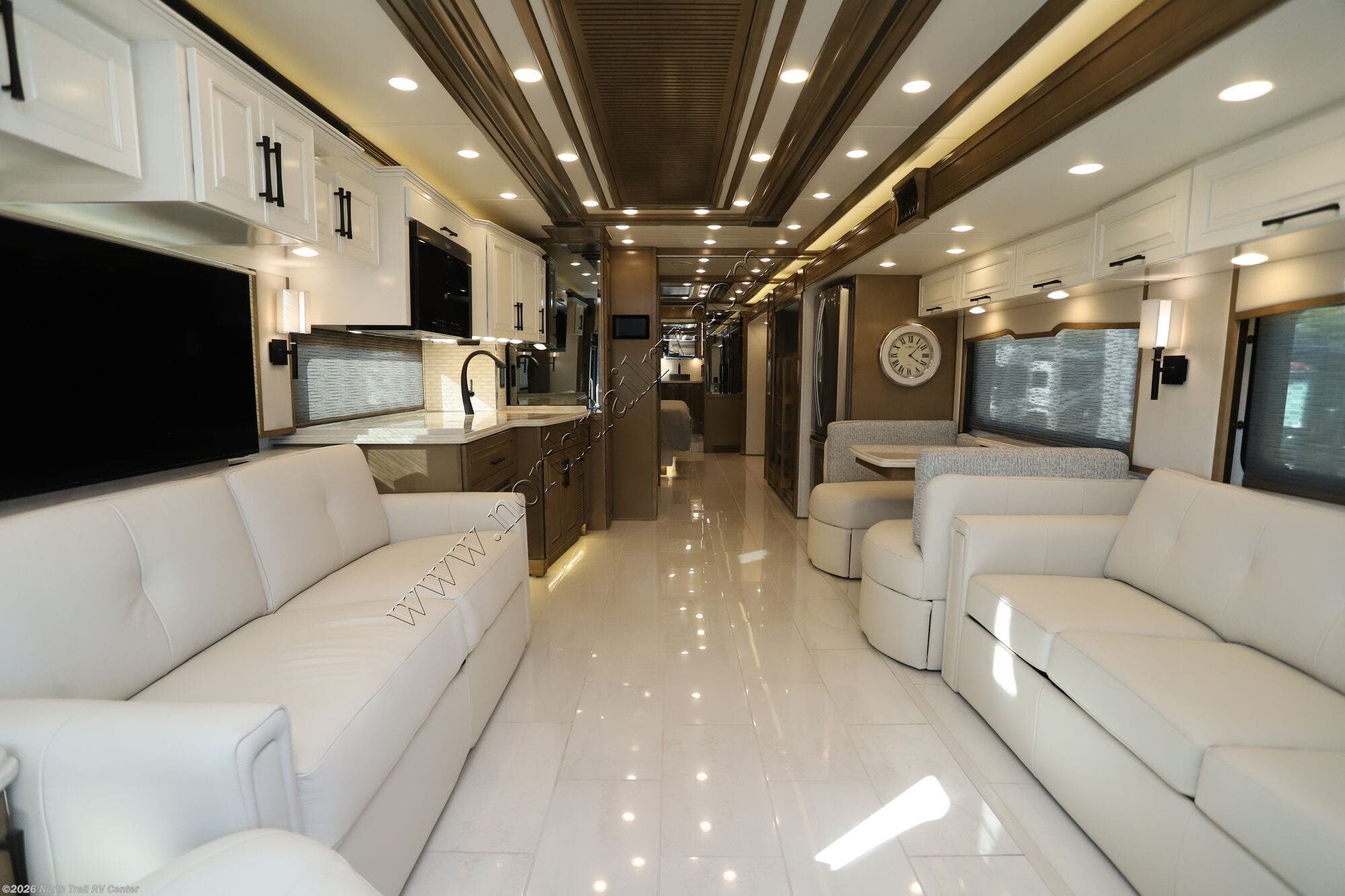 2026 London Aire 4540 by Newmar from North Trail RV Center in Fort Myers, Florida