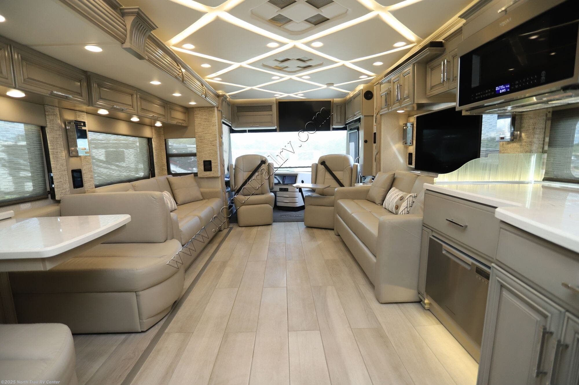 Used 2023 Newmar Mountain Aire 4535 available in Fort Myers, Florida