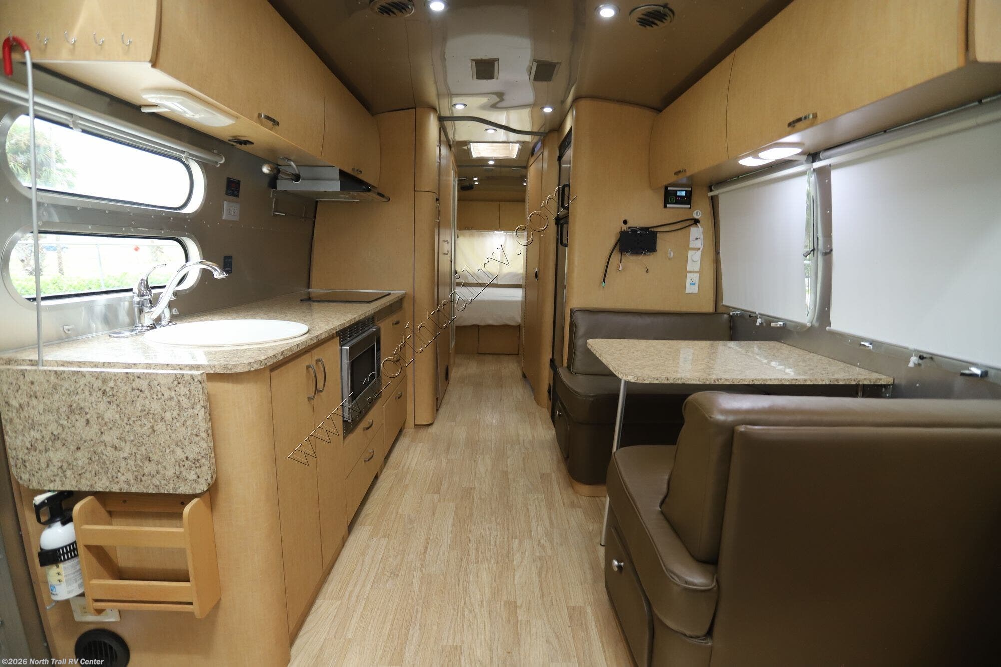2016 Airstream Flying Cloud 30 - Used Travel Trailer For Sale by North Trail RV Center in Fort Myers, Florida