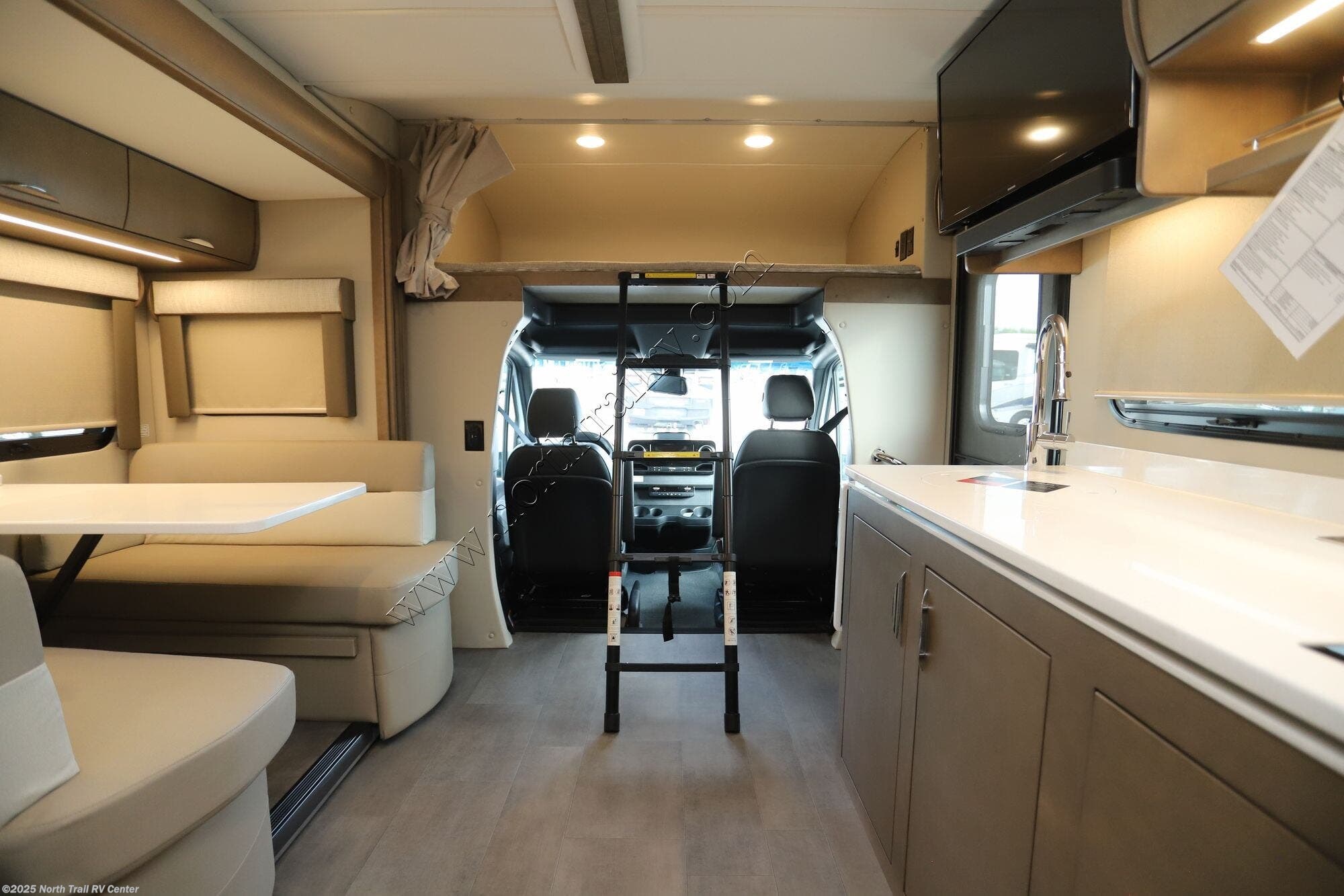 New 2026 Renegade RV Vienna 25RMC available in Fort Myers, Florida