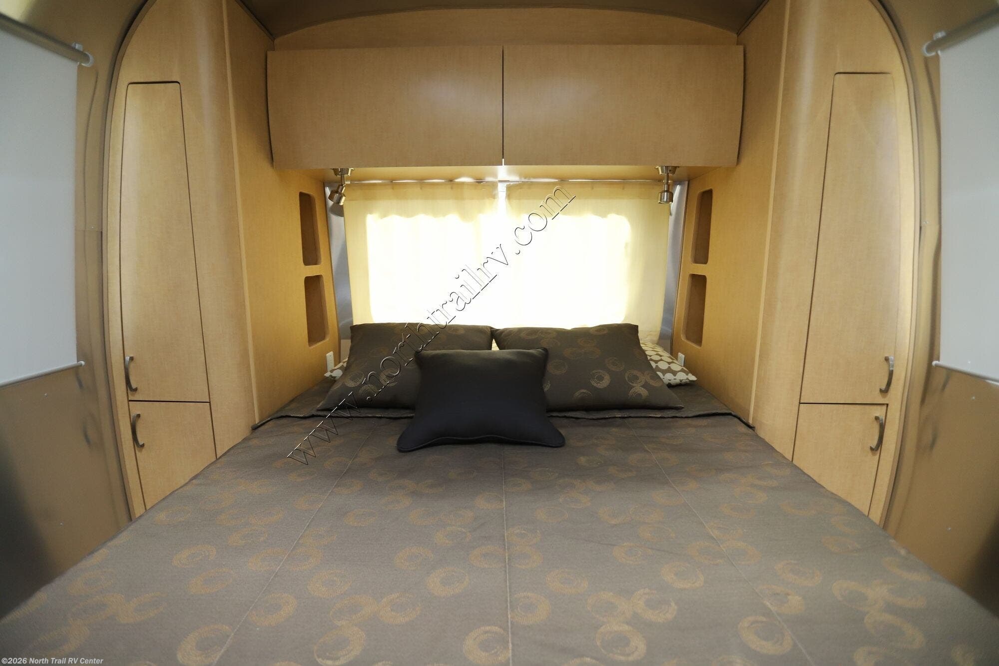 Used 2015 Airstream Flying Cloud 28RB available in Fort Myers, Florida