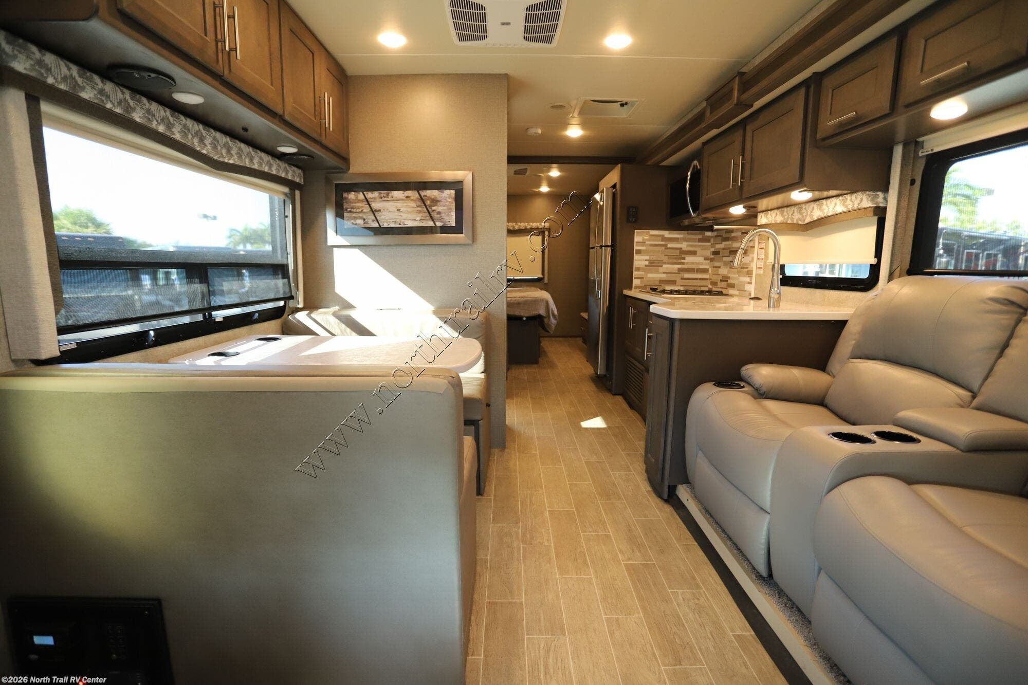 2022 Omni SV34 by Thor Motor Coach from North Trail RV Center in Fort Myers, Florida