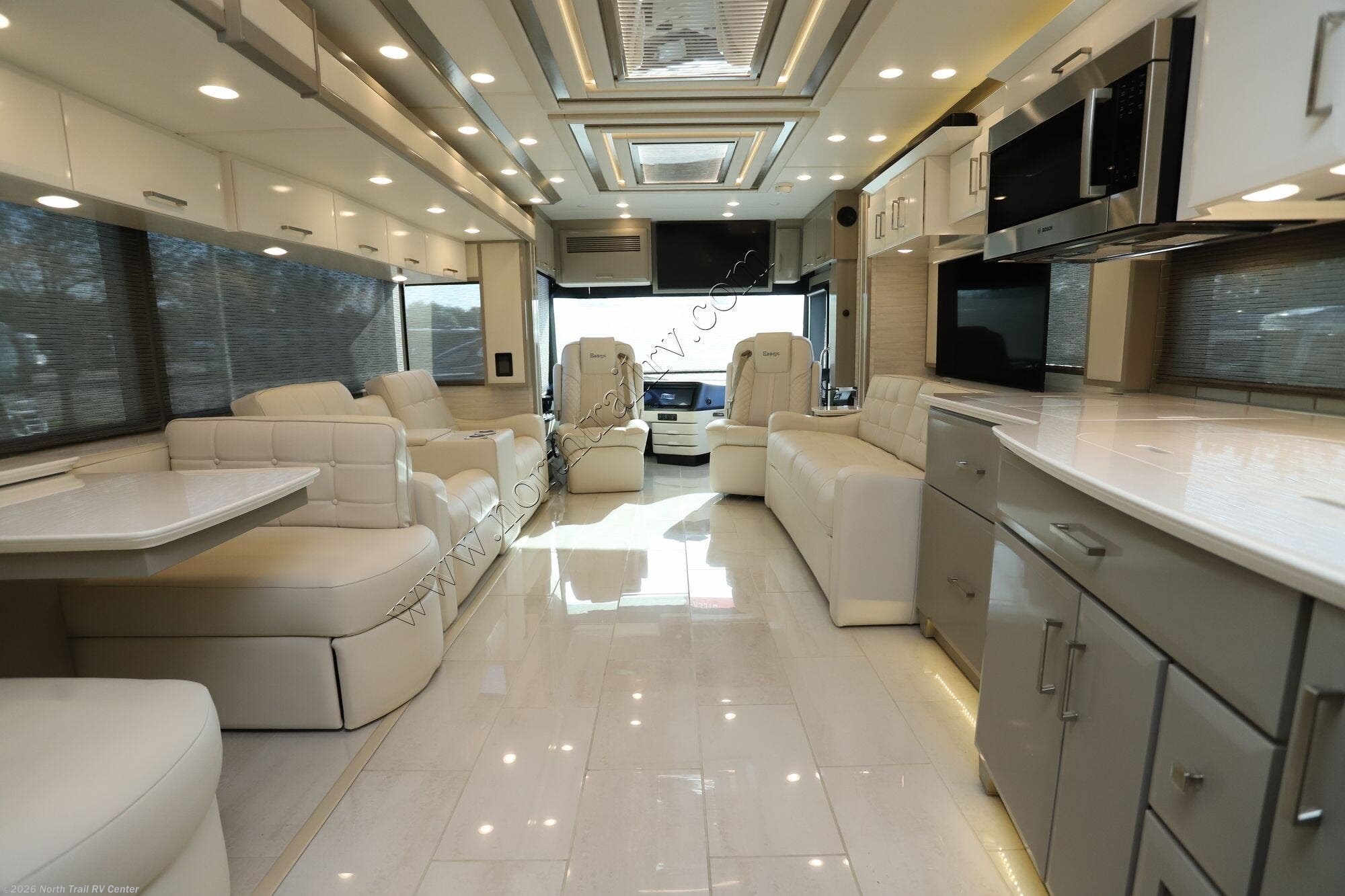 New 2026 Newmar Essex 4595 available in Fort Myers, Florida