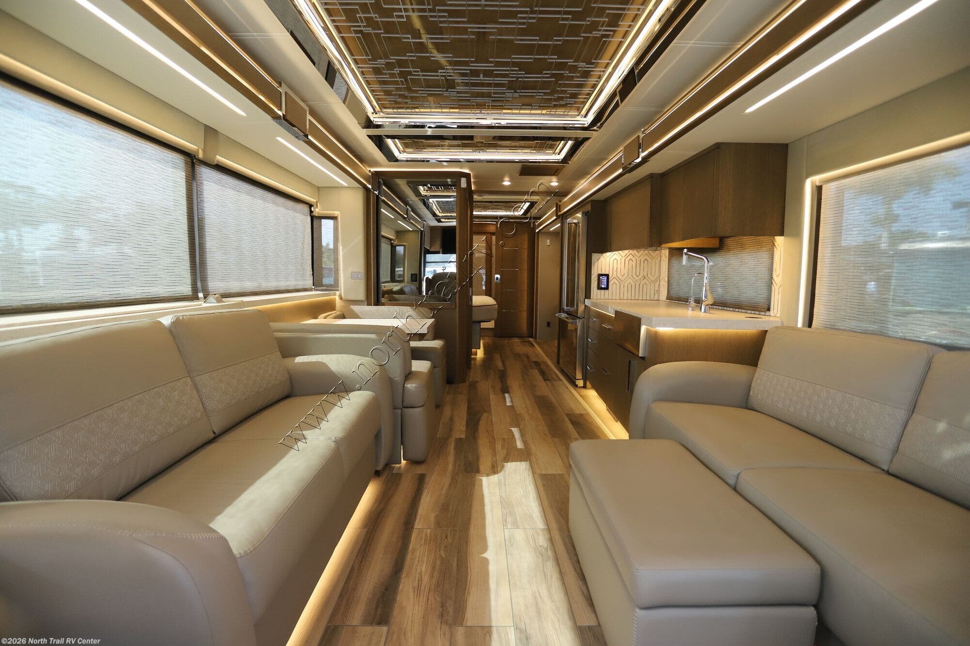 2023 King Aire 4521 by Newmar from North Trail RV Center in Fort Myers, Florida