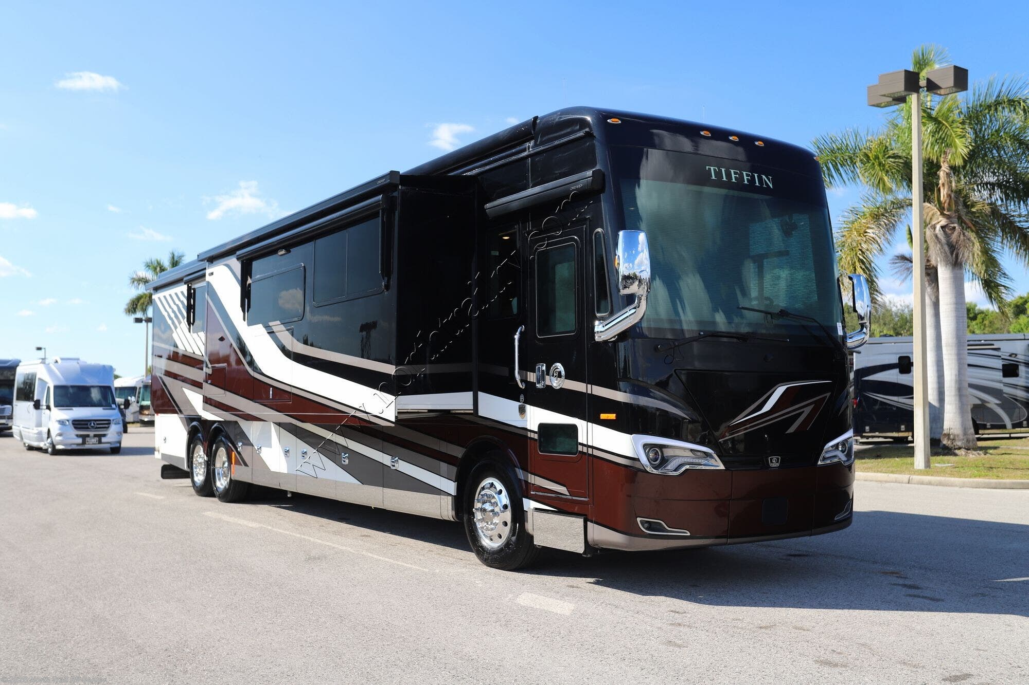 2023 Tiffin Allegro Bus 45OPP - Used Class A For Sale by North Trail RV Center in Fort Myers, Florida