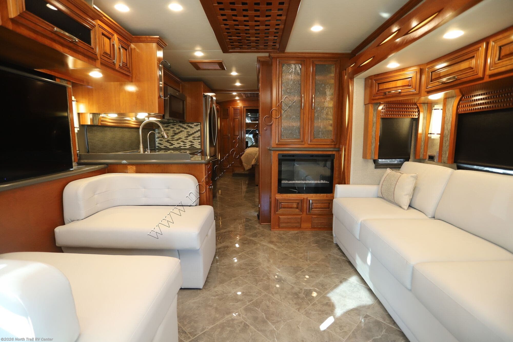 2019 New Aire 3343 by Newmar from North Trail RV Center in Fort Myers, Florida