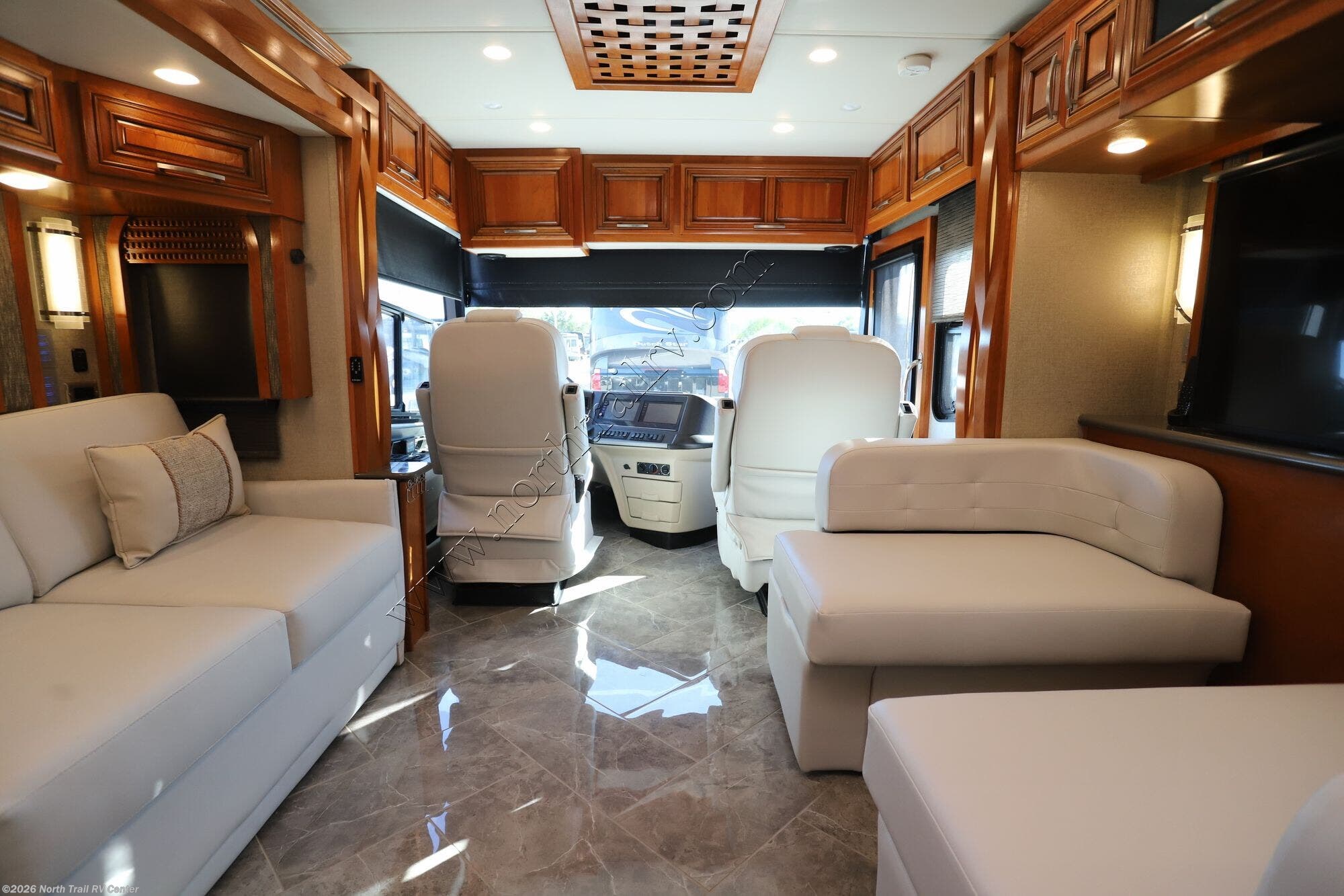 Used 2019 Newmar New Aire 3343 available in Fort Myers, Florida