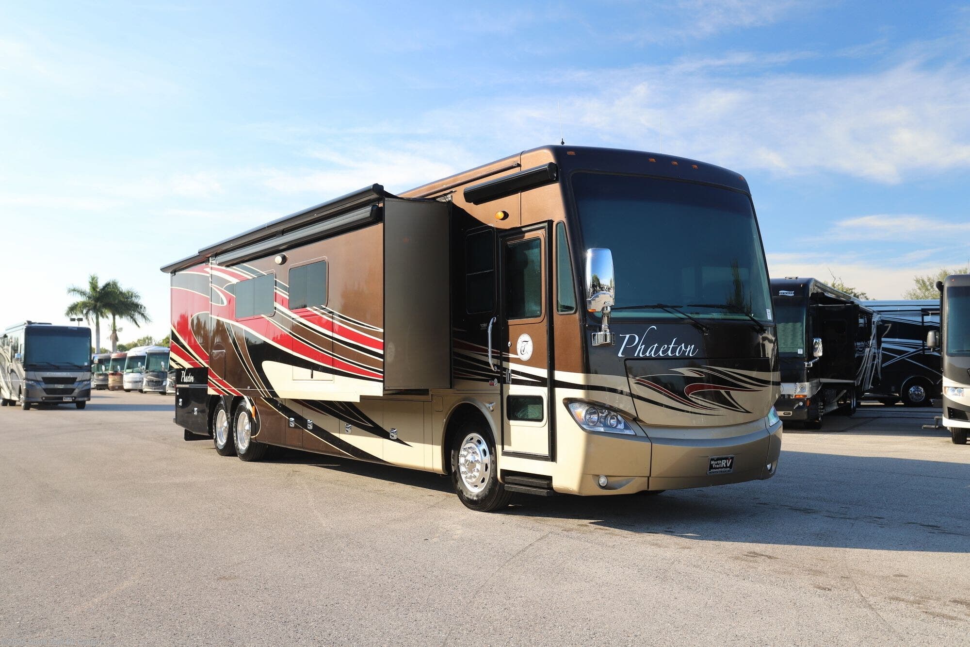 2014 Tiffin Phaeton 42LH - Used Class A For Sale by North Trail RV Center in Fort Myers, Florida