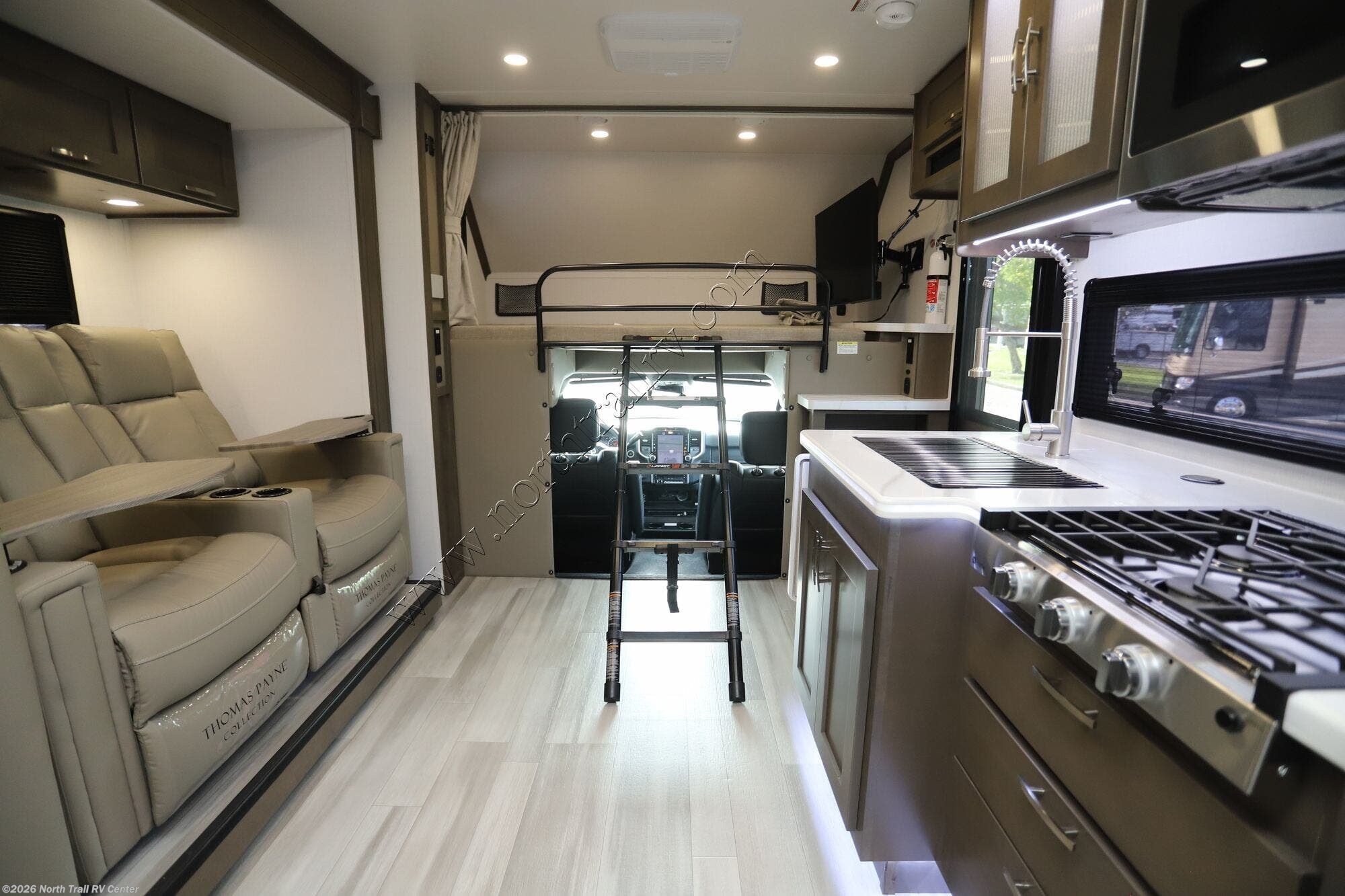 New 2026 Dynamax Corp Isata 5 30FW 4X4 EX available in Fort Myers, Florida
