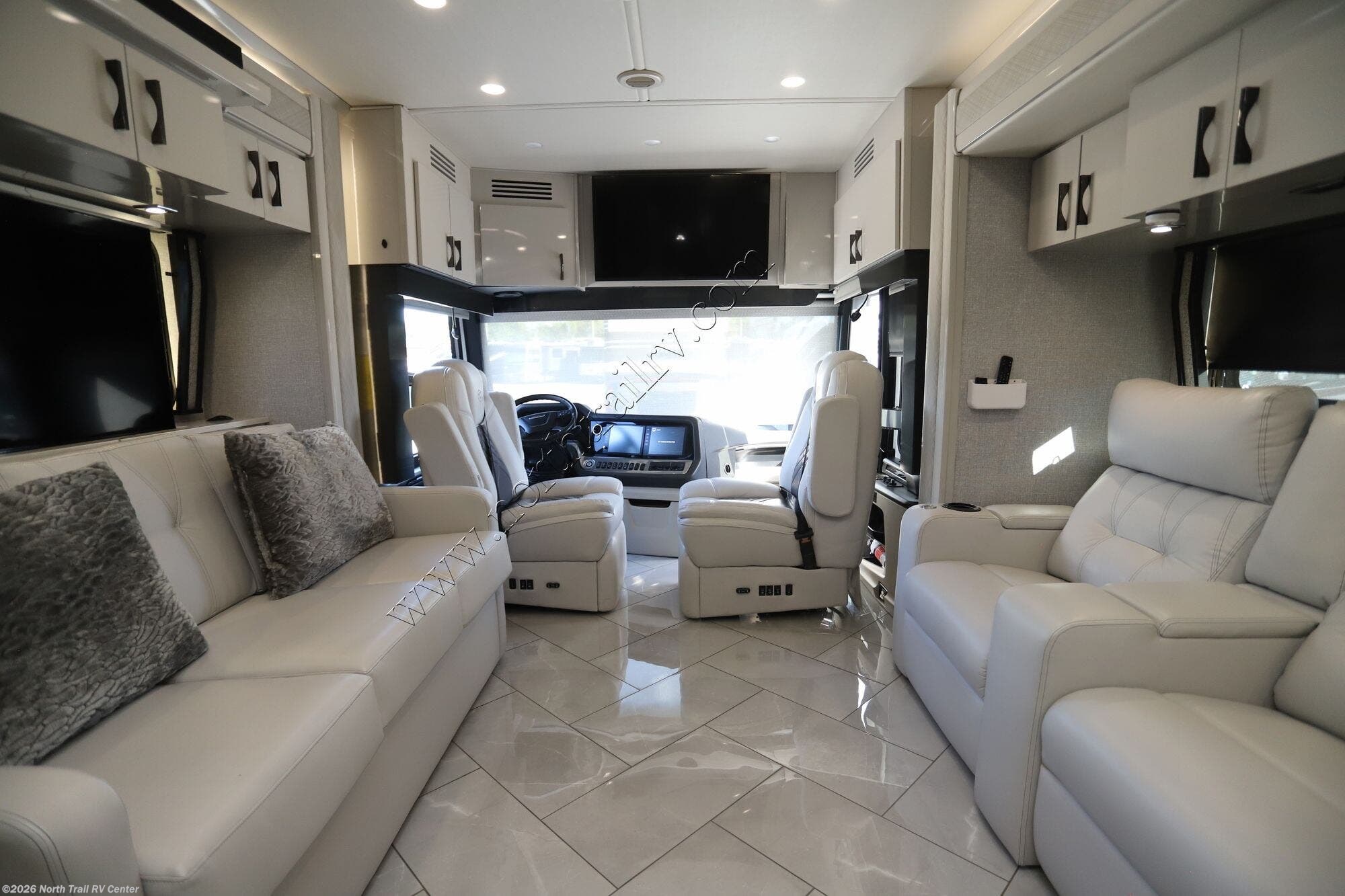 Used 2023 American Coach American Eagle 45E available in Fort Myers, Florida