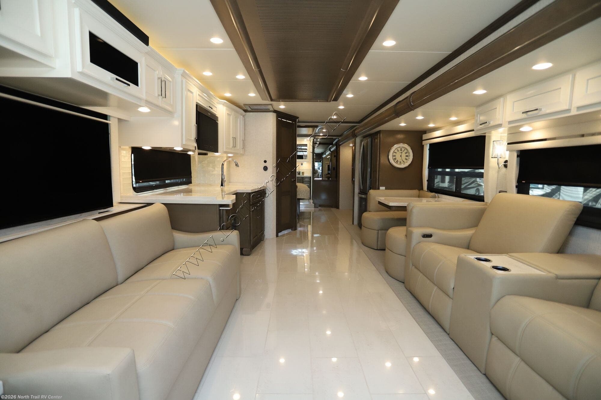 2026 Ventana 4037 by Newmar from North Trail RV Center in Fort Myers, Florida