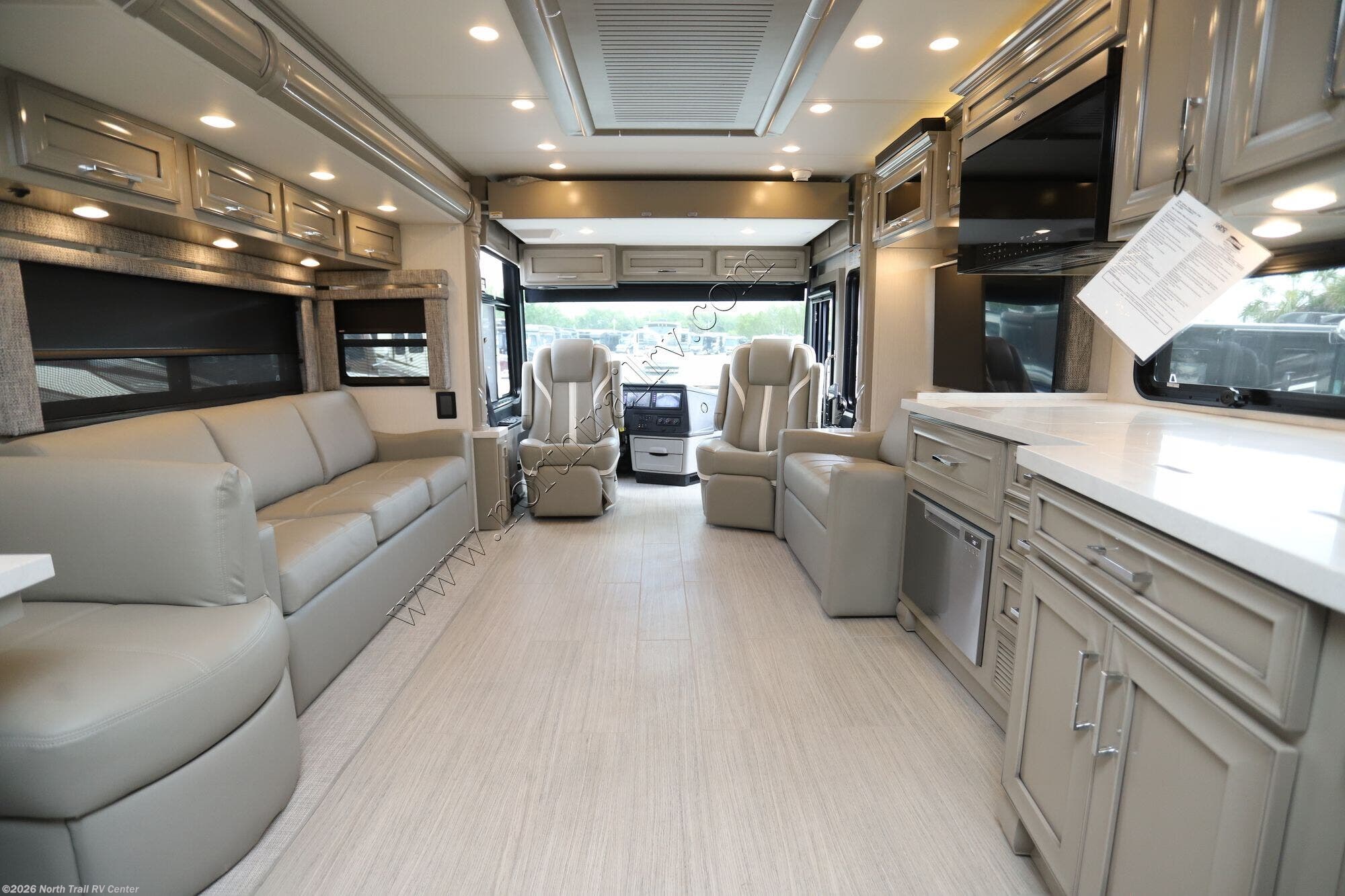New 2026 Newmar Ventana 4340 available in Fort Myers, Florida