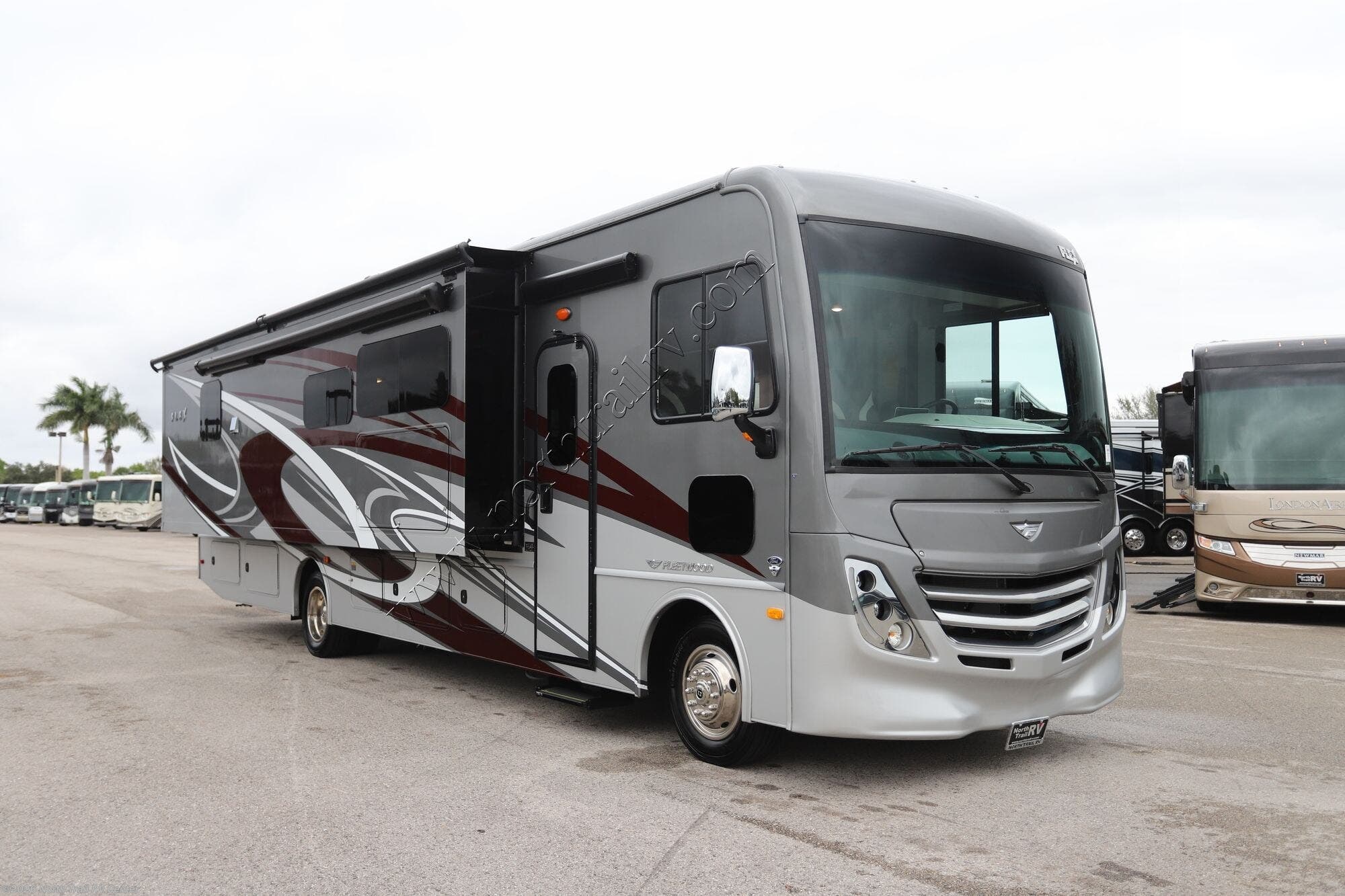 2024 Fleetwood Flex 35R - Used Class A For Sale by North Trail RV Center in Fort Myers, Florida
