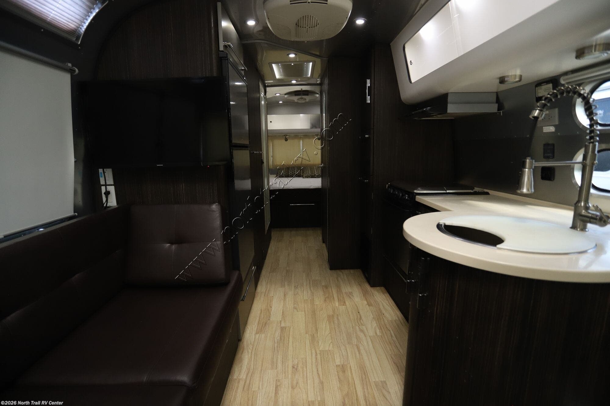 2014 Airstream International Signature 27FB - Used Travel Trailer For Sale by North Trail RV Center in Fort Myers, Florida