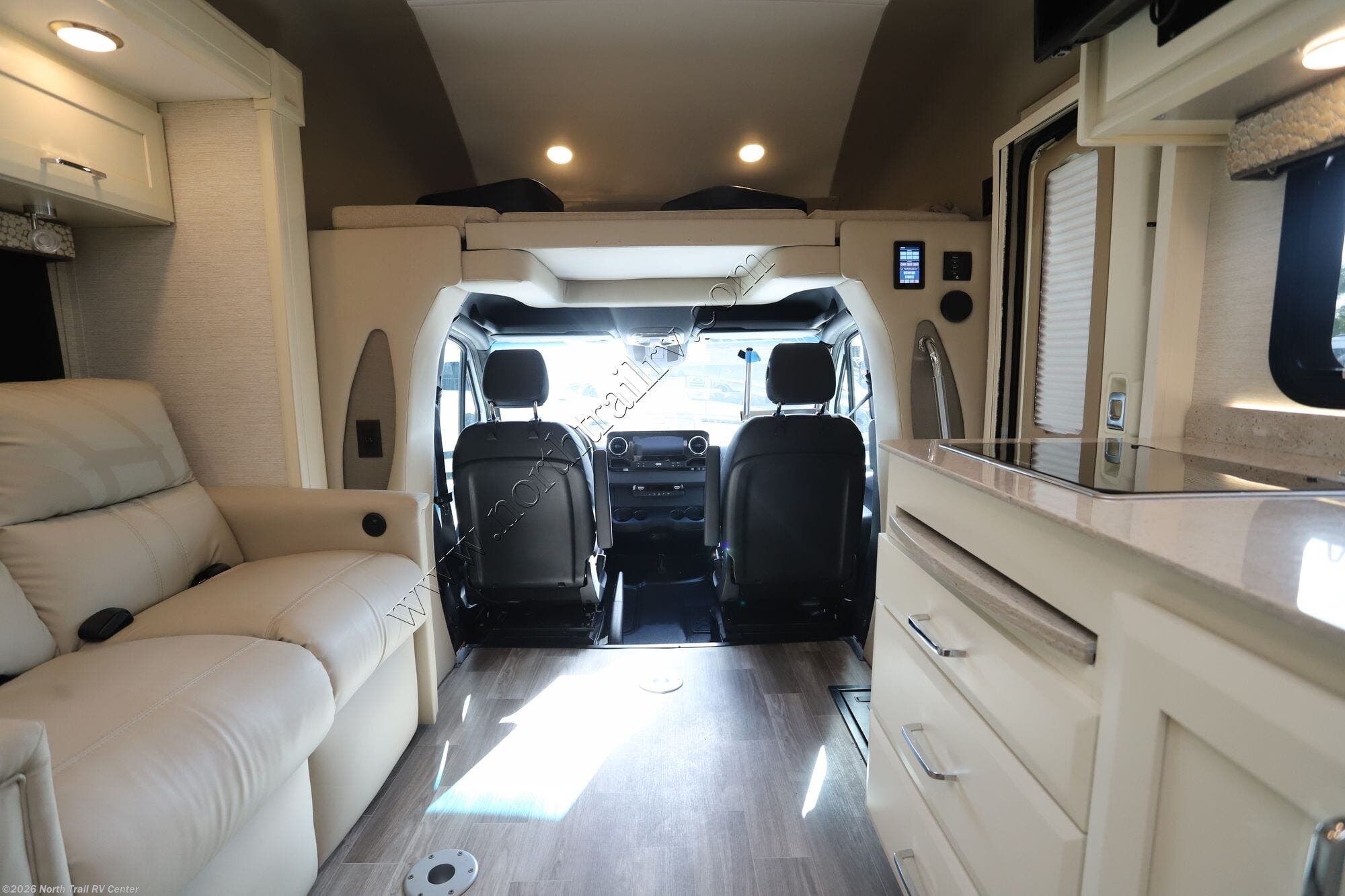 2021 Wayfarer 25TW by Tiffin from North Trail RV Center in Fort Myers, Florida
