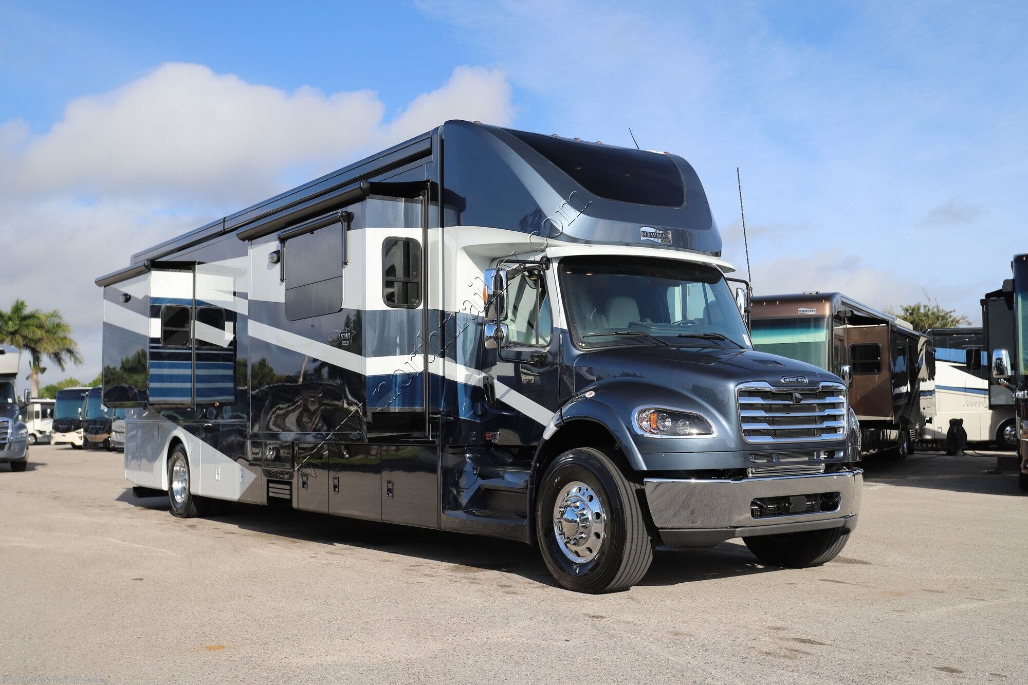 2026 Newmar Super Star 4061 - New Super C For Sale by North Trail RV Center in Fort Myers, Florida