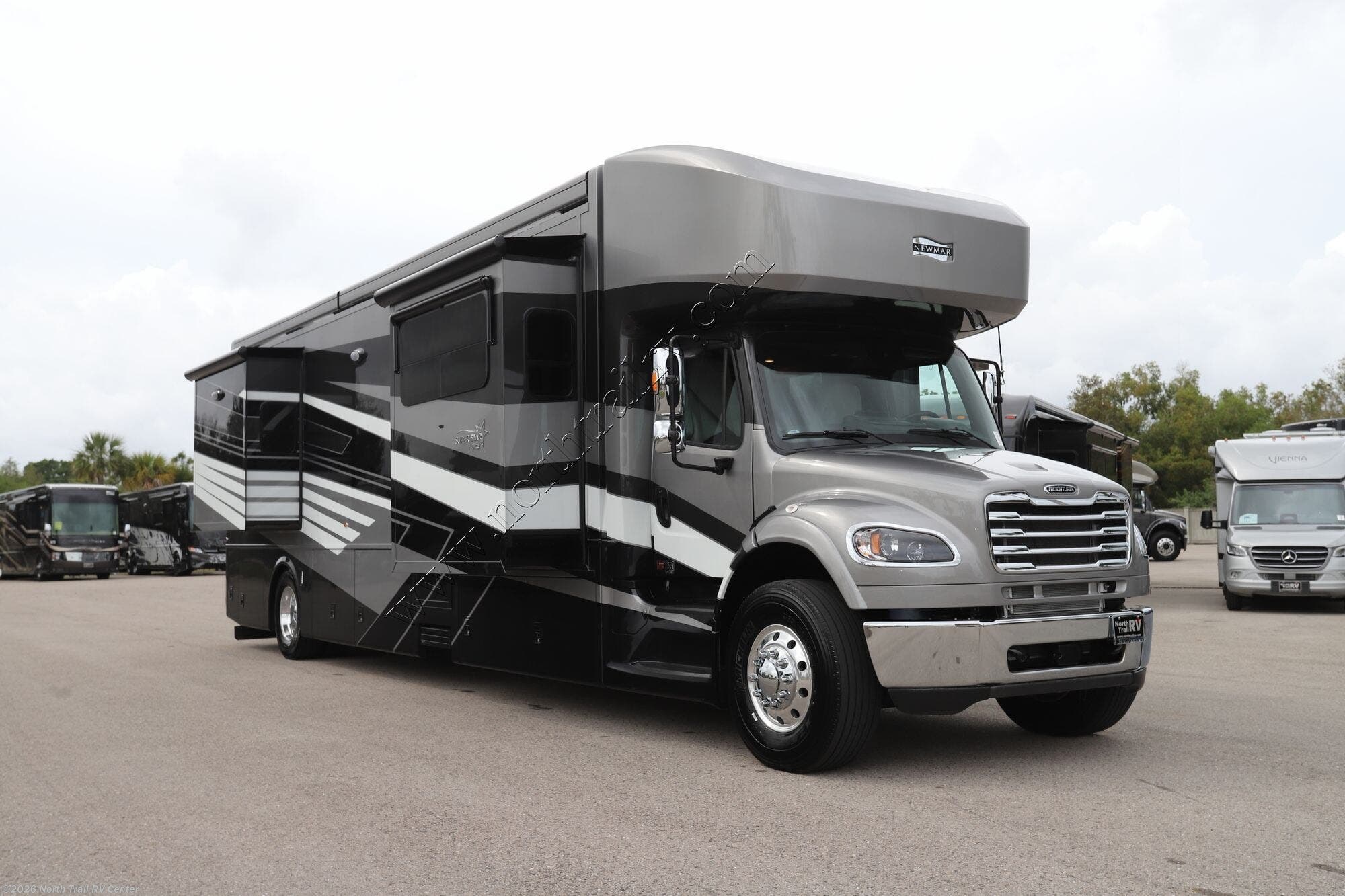 2026 Newmar Super Star 4040 - New Super C For Sale by North Trail RV Center in Fort Myers, Florida