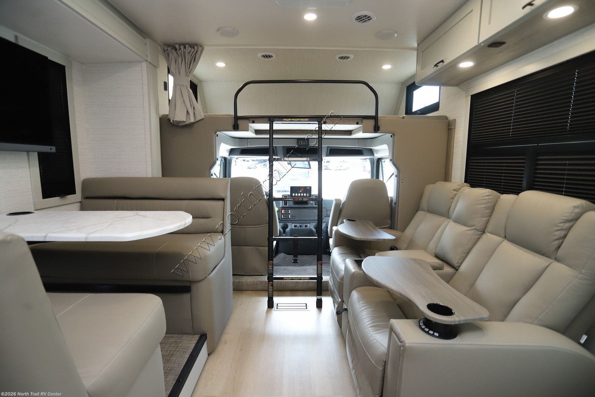 New 2027 Dynamax Corp Europa 32KD available in Fort Myers, Florida