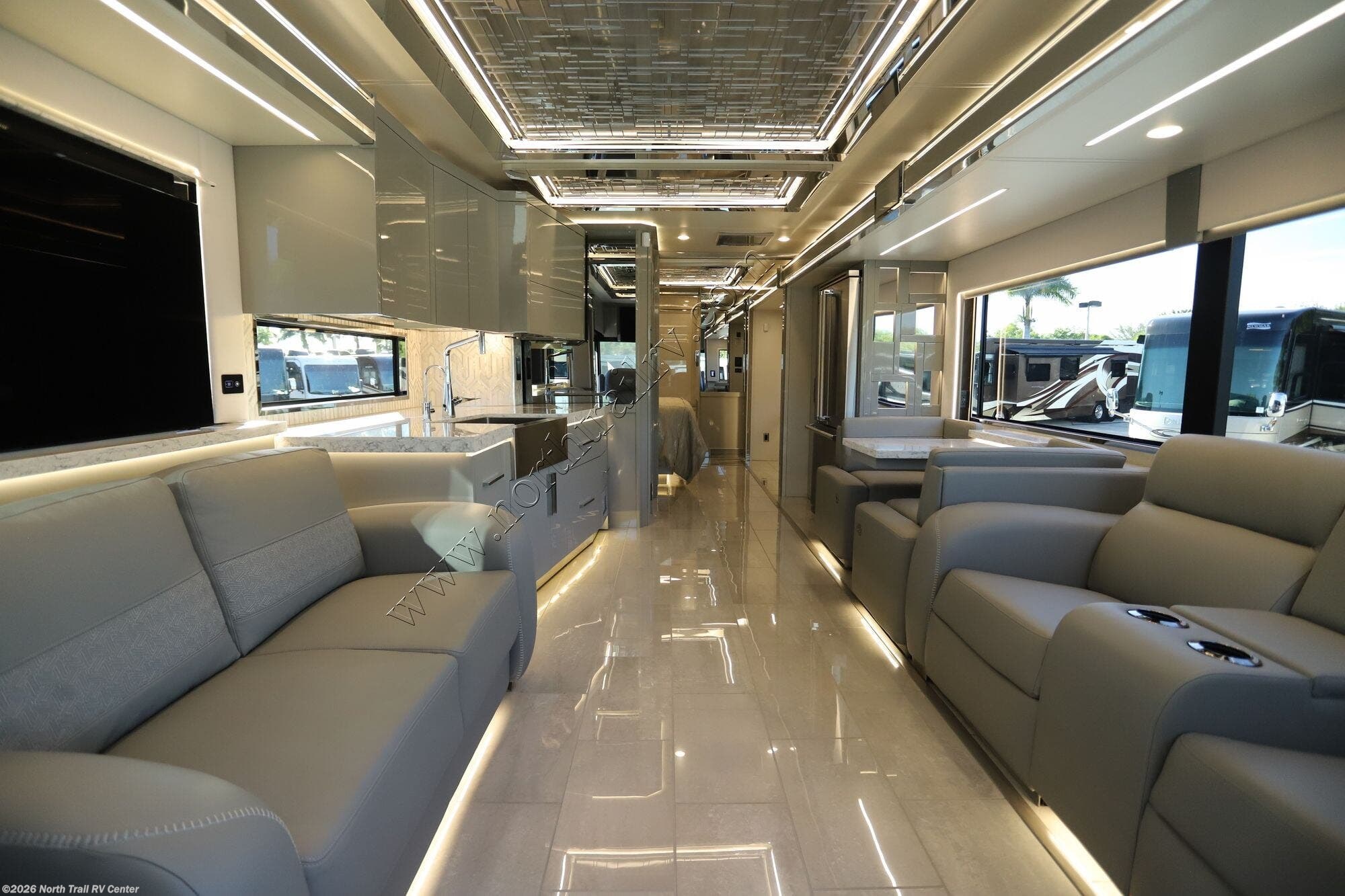 2025 King Aire 4531 by Newmar from North Trail RV Center in Fort Myers, Florida