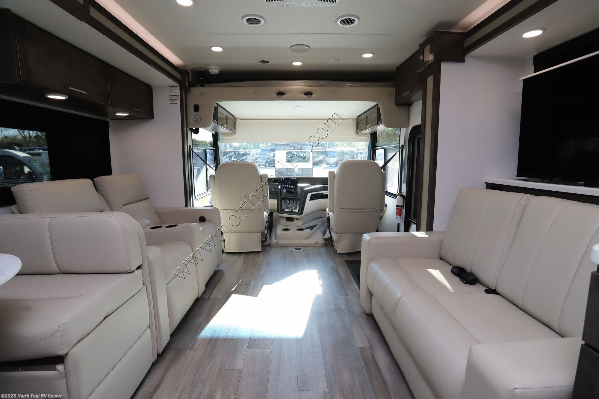 New 2026 Jayco Precept 34G available in Fort Myers, Florida