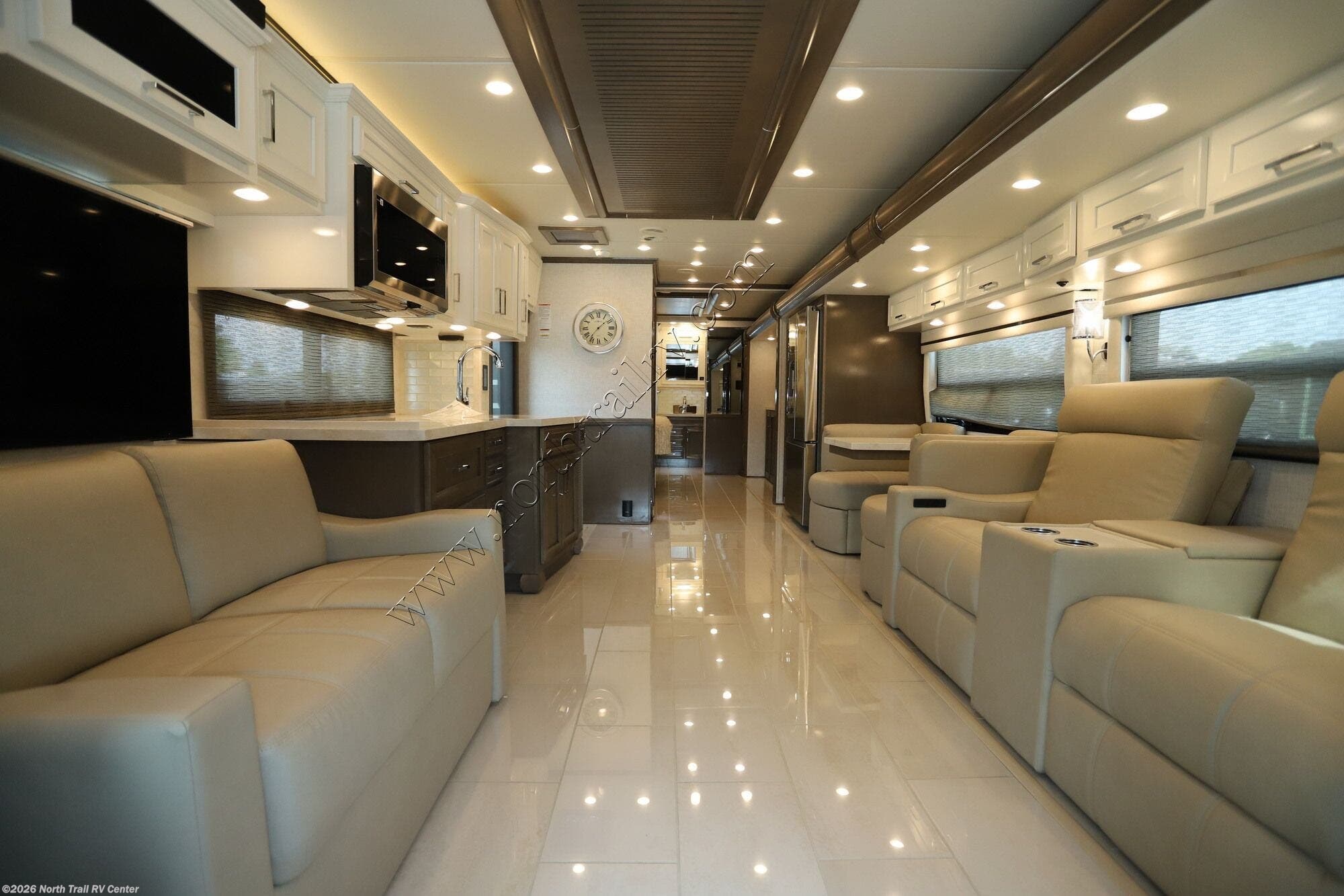 2027 Supreme Aire 4505 by Newmar from North Trail RV Center in Fort Myers, Florida