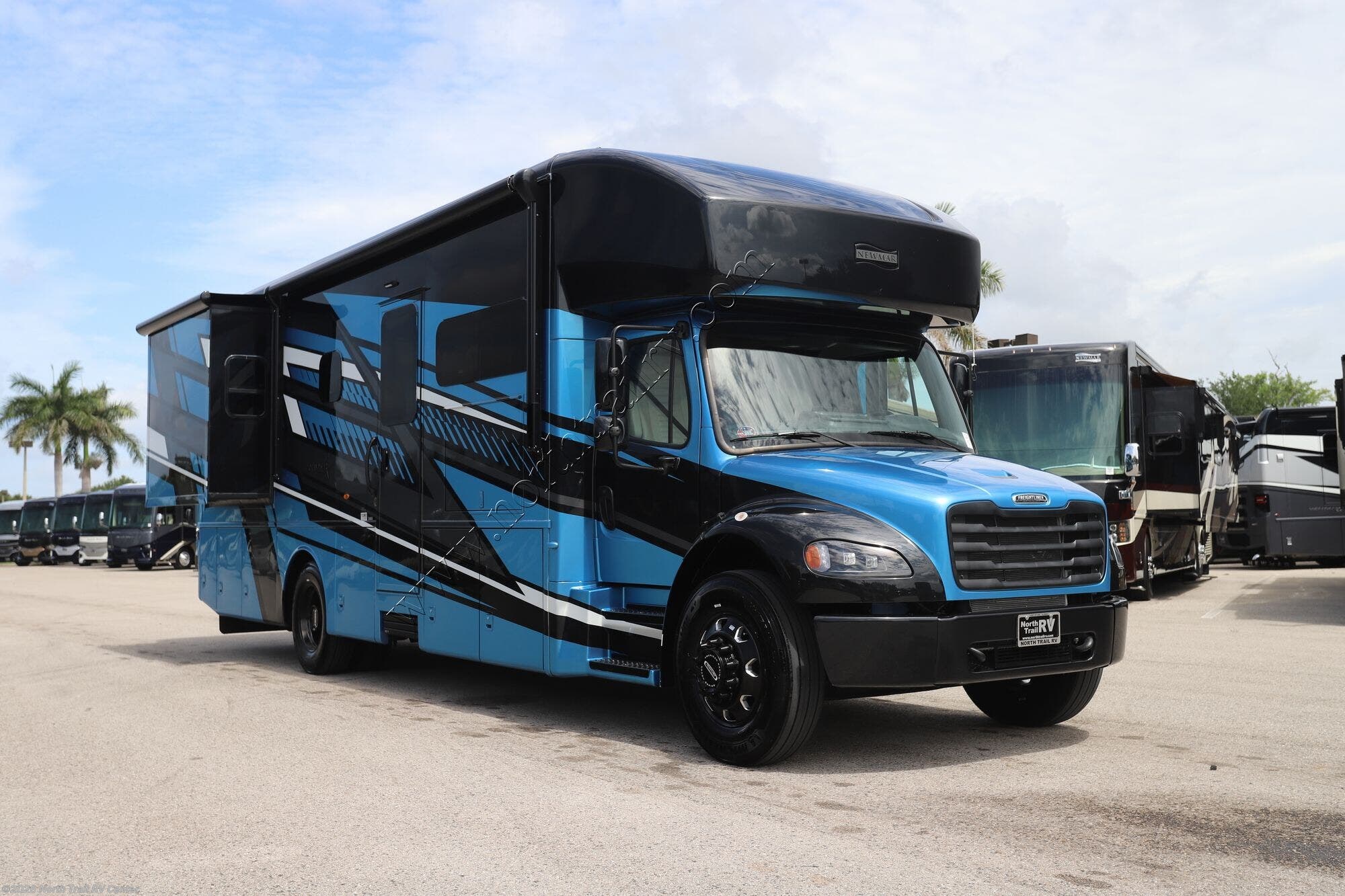 2027 Newmar Grand Star 3444 - New Super C For Sale by North Trail RV Center in Fort Myers, Florida
