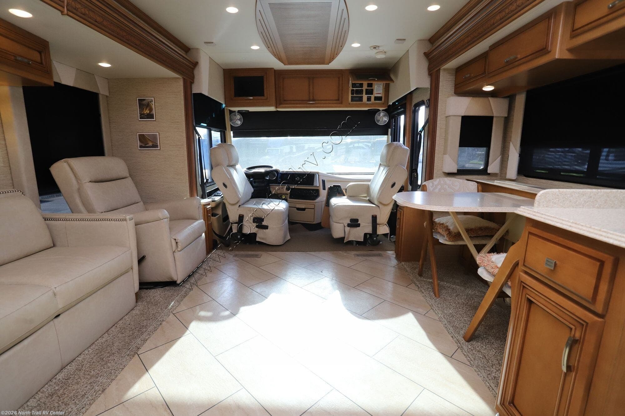 Used 2017 Newmar Ventana LE 3412 available in Fort Myers, Florida