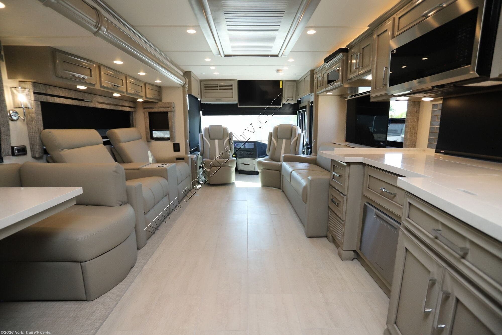 New 2027 Newmar Ventana 4037 available in Fort Myers, Florida