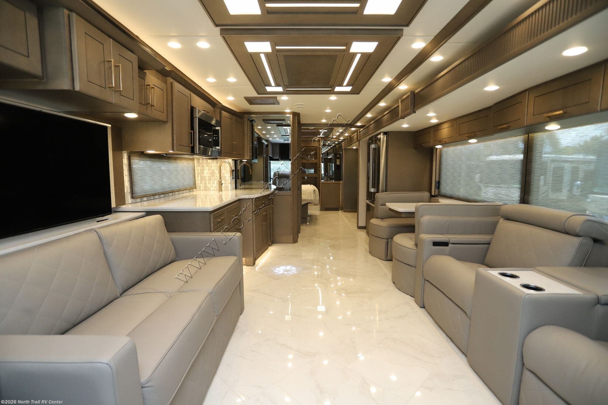 2027 Essex 4551 by Newmar from North Trail RV Center in Fort Myers, Florida