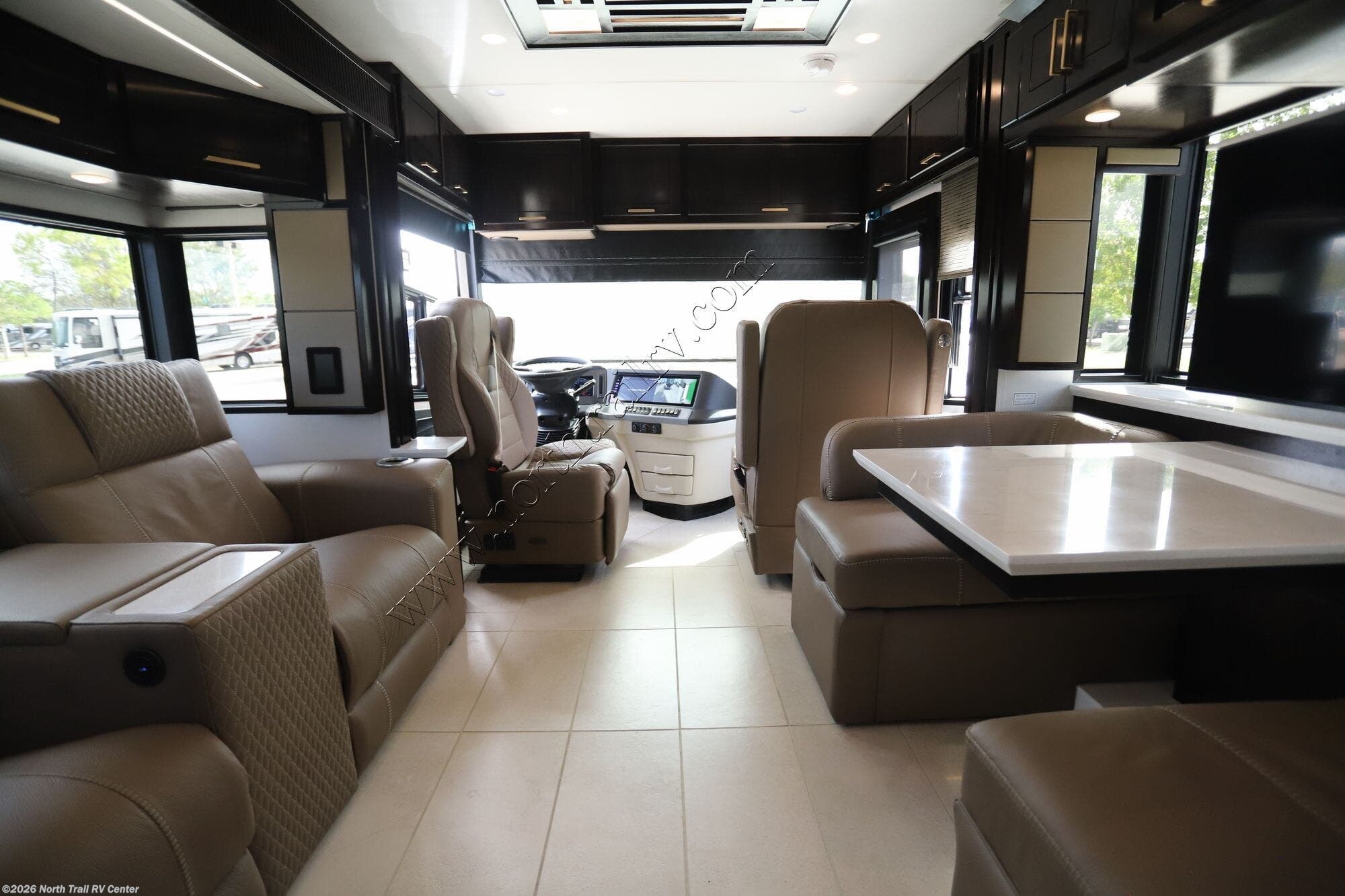 New 2027 Newmar New Aire 3543 available in Fort Myers, Florida