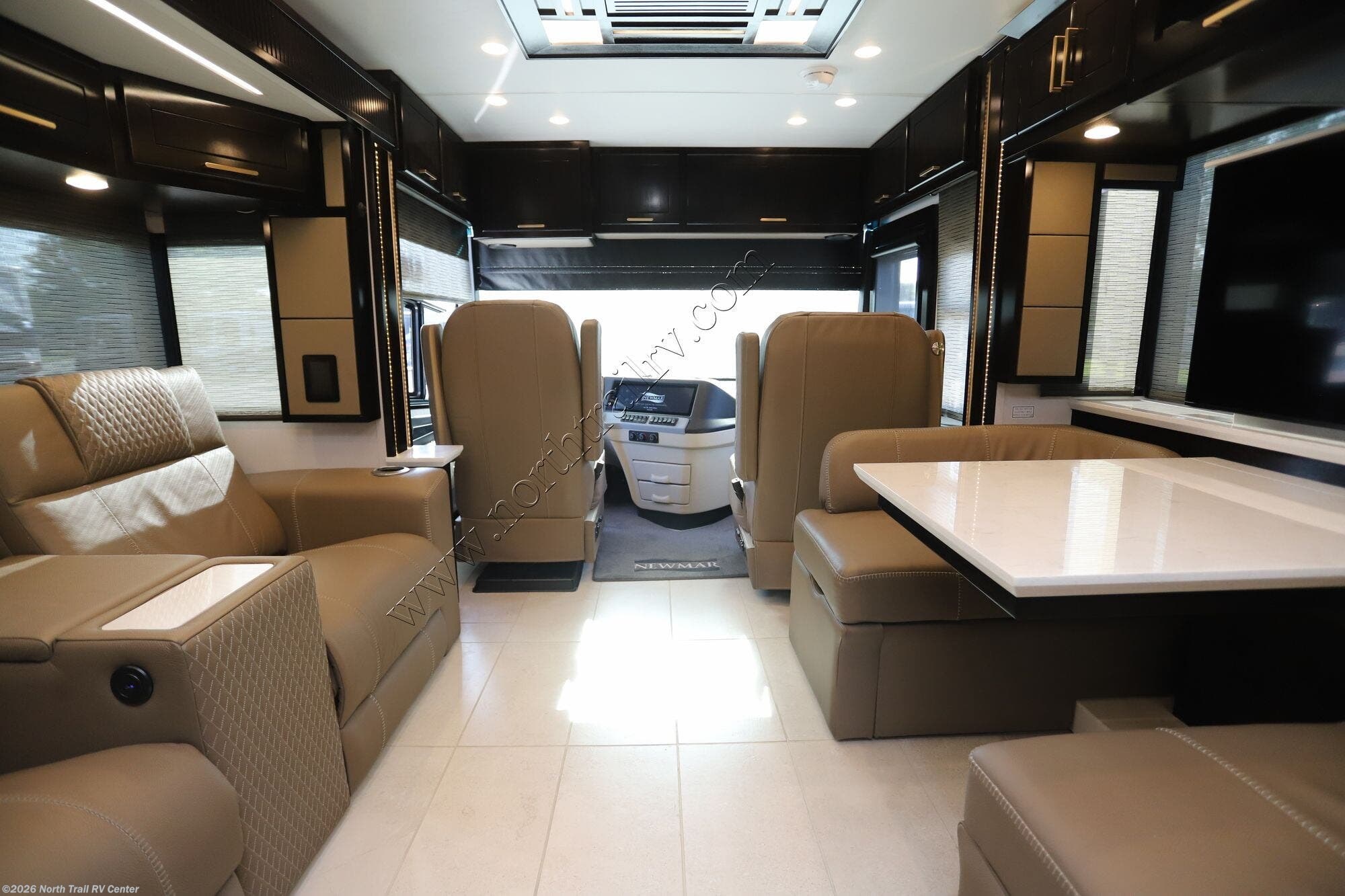 New 2027 Newmar New Aire 3543 available in Fort Myers, Florida