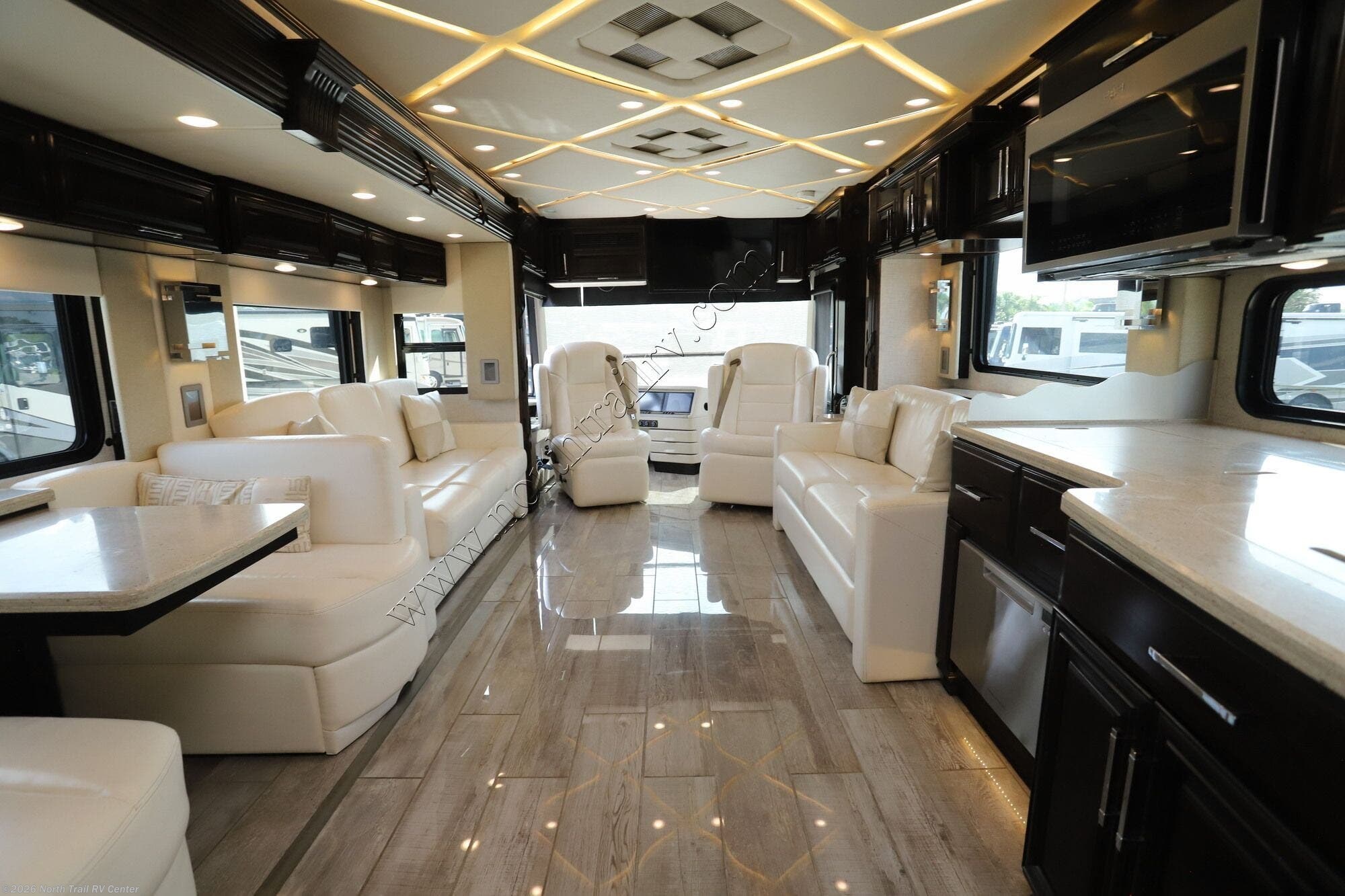 Used 2020 Newmar Mountain Aire 4535 available in Fort Myers, Florida