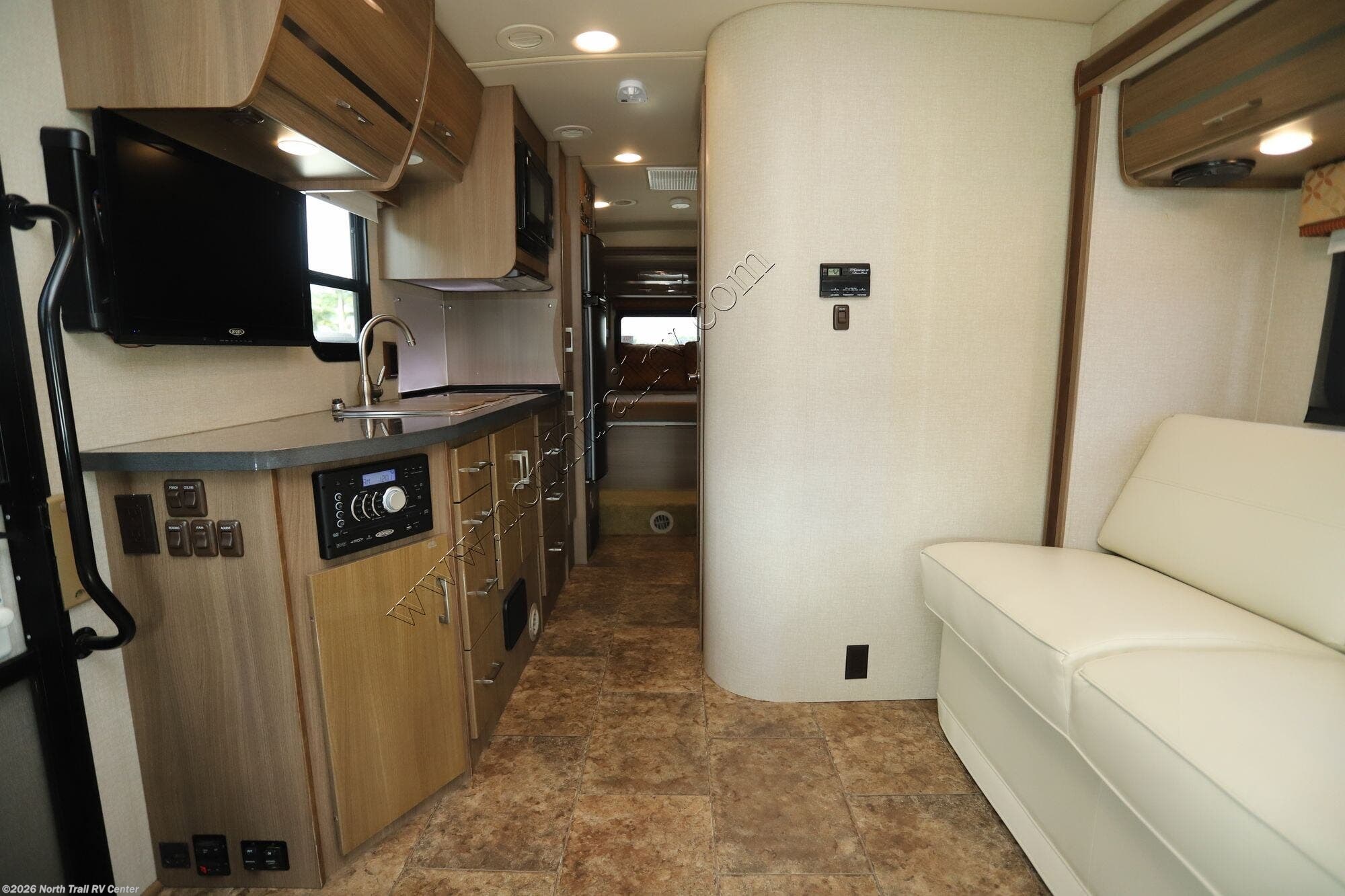 2014 View Profile 24G by Winnebago from North Trail RV Center in Fort Myers, Florida